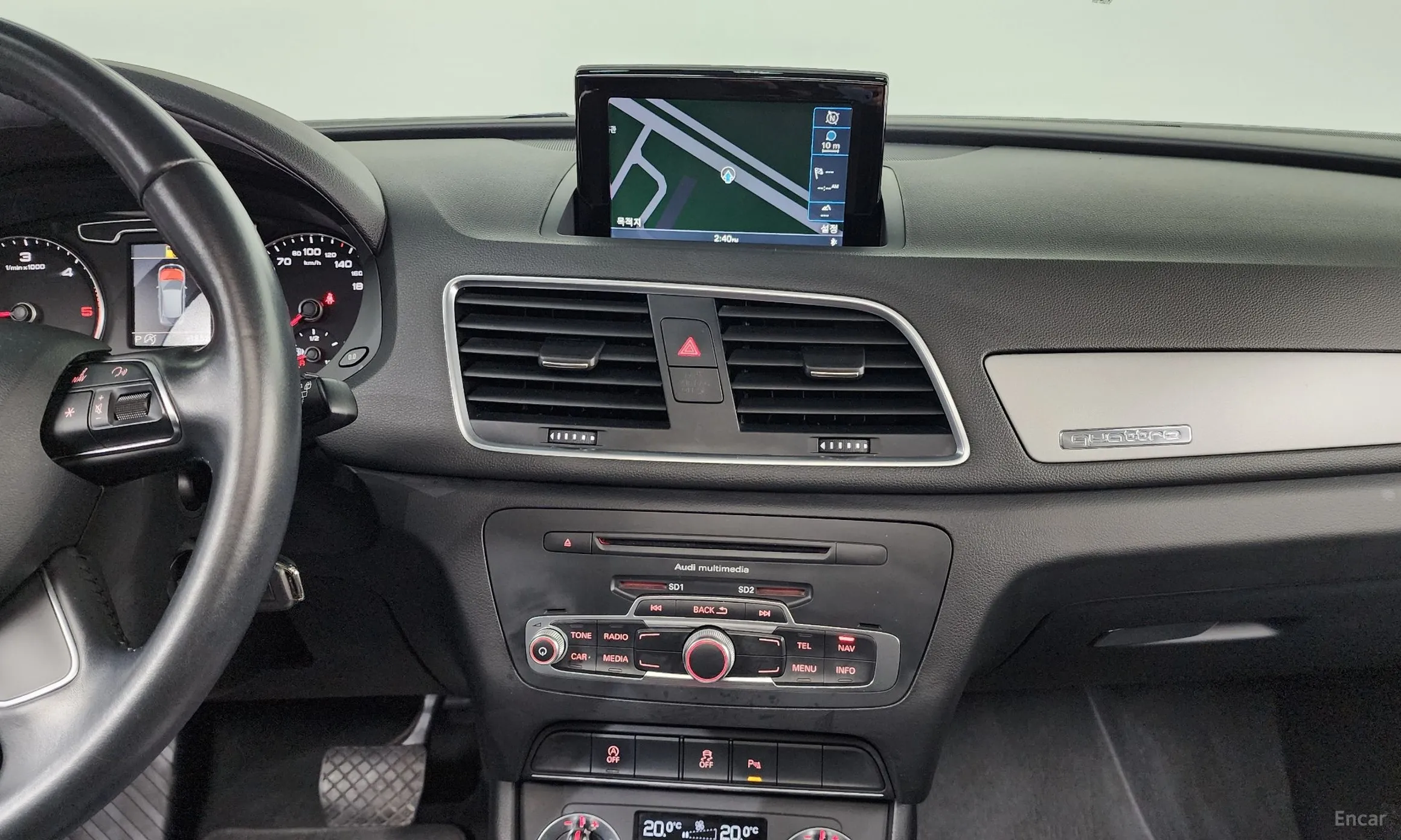 Audi Q3 превью 14