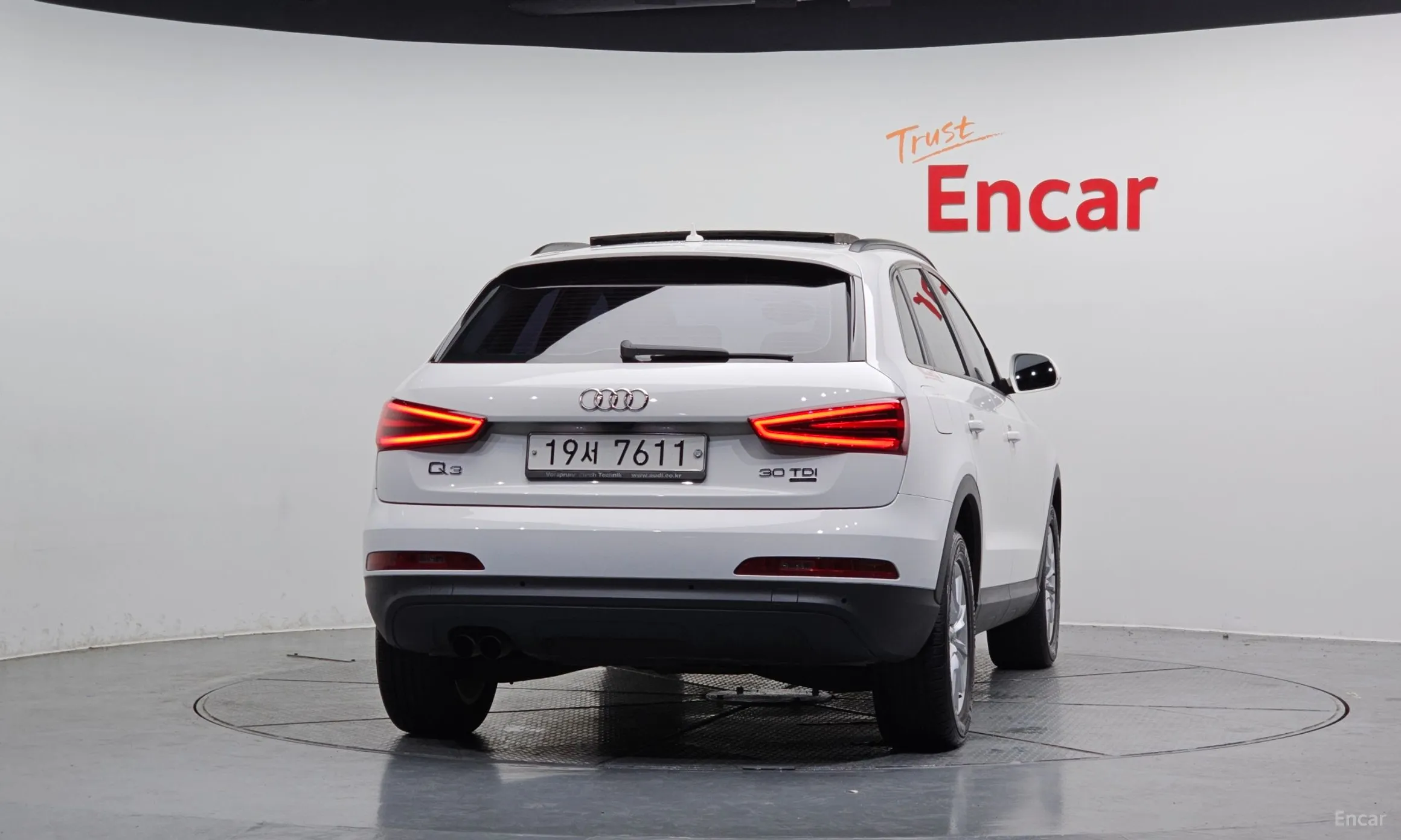 Audi Q3 превью 4