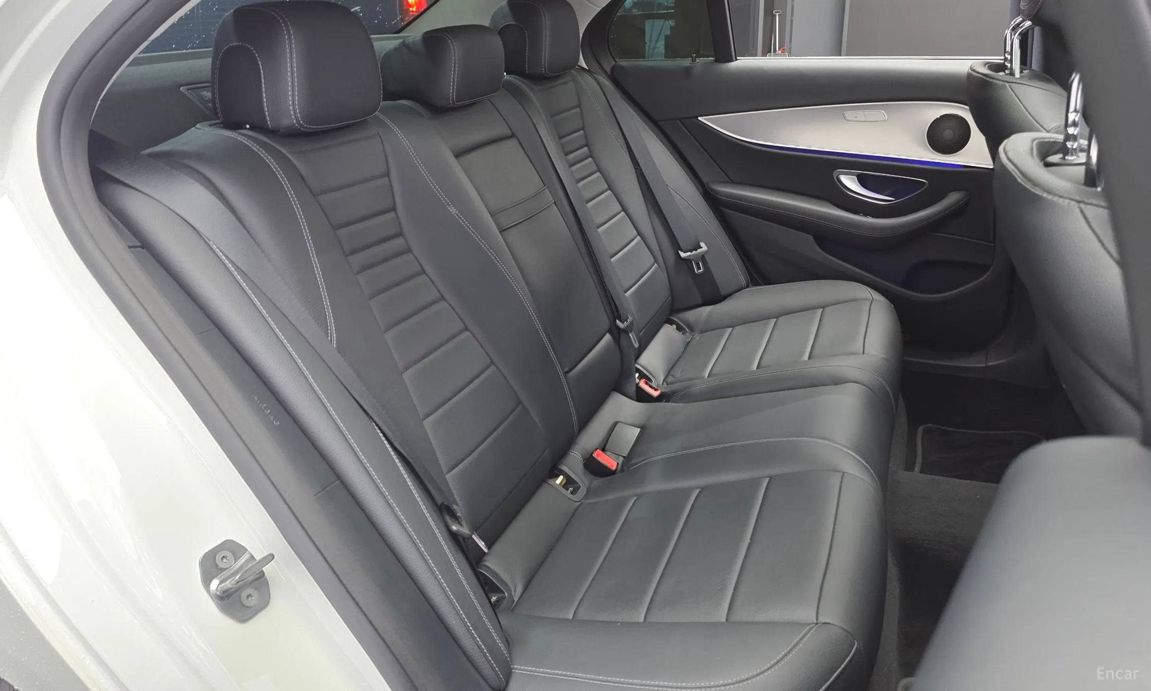 Mercedes Benz E-Class W213 превью 12