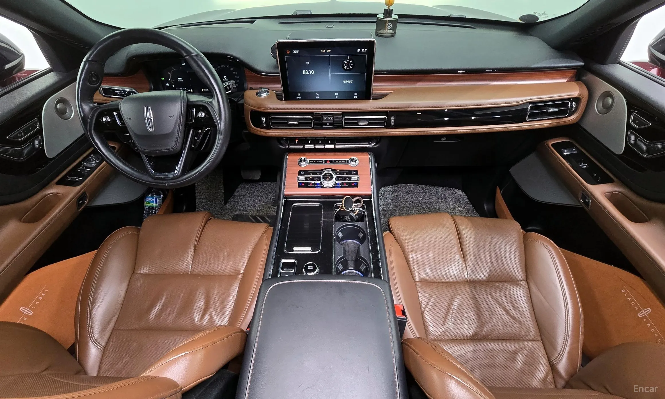 Lincoln Aviator 2nd Generation превью 7