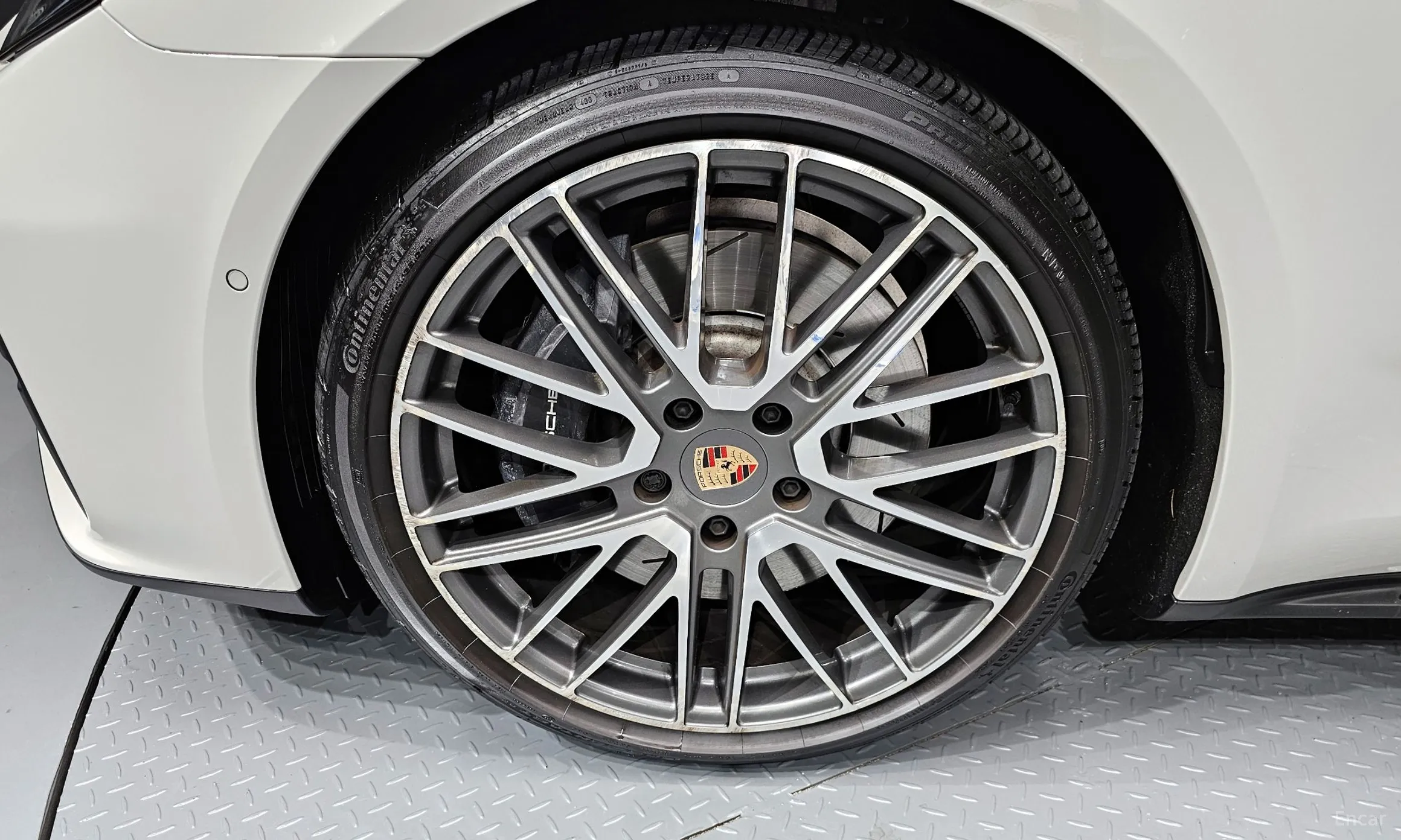 Porsche Panamera (972) превью 5
