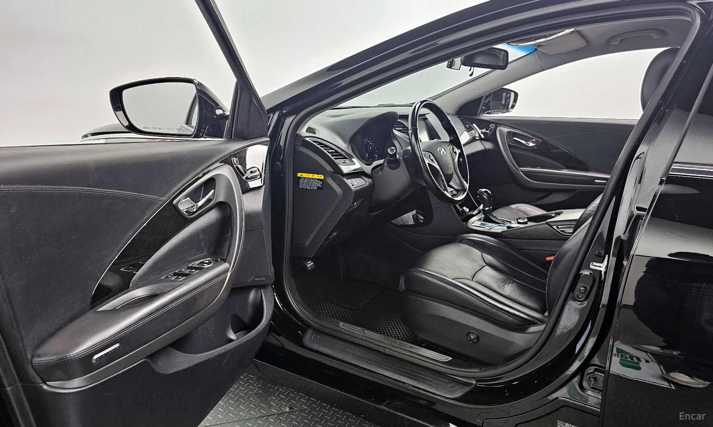 Hyundai Grandeur HG превью 11