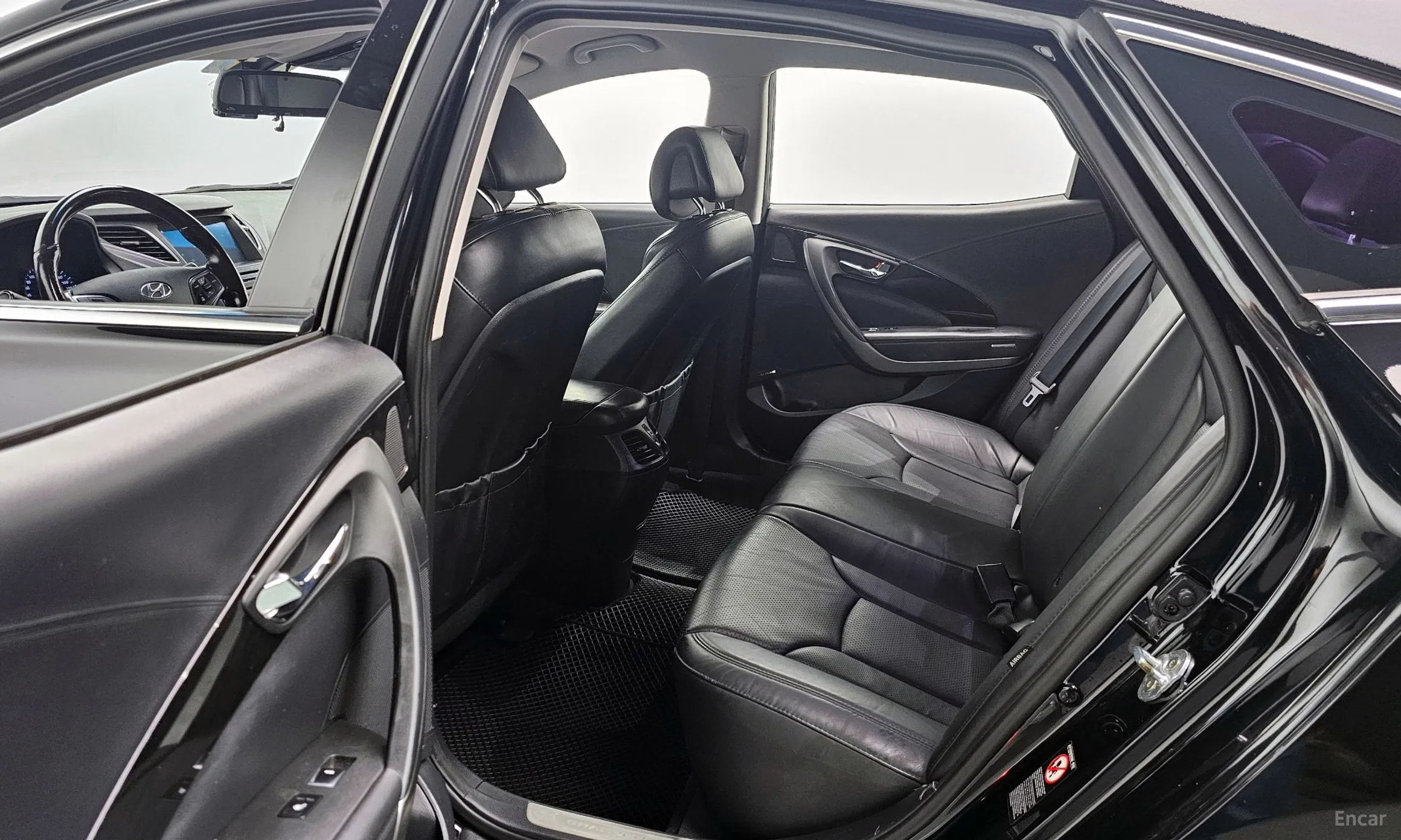 Hyundai Grandeur HG превью 12