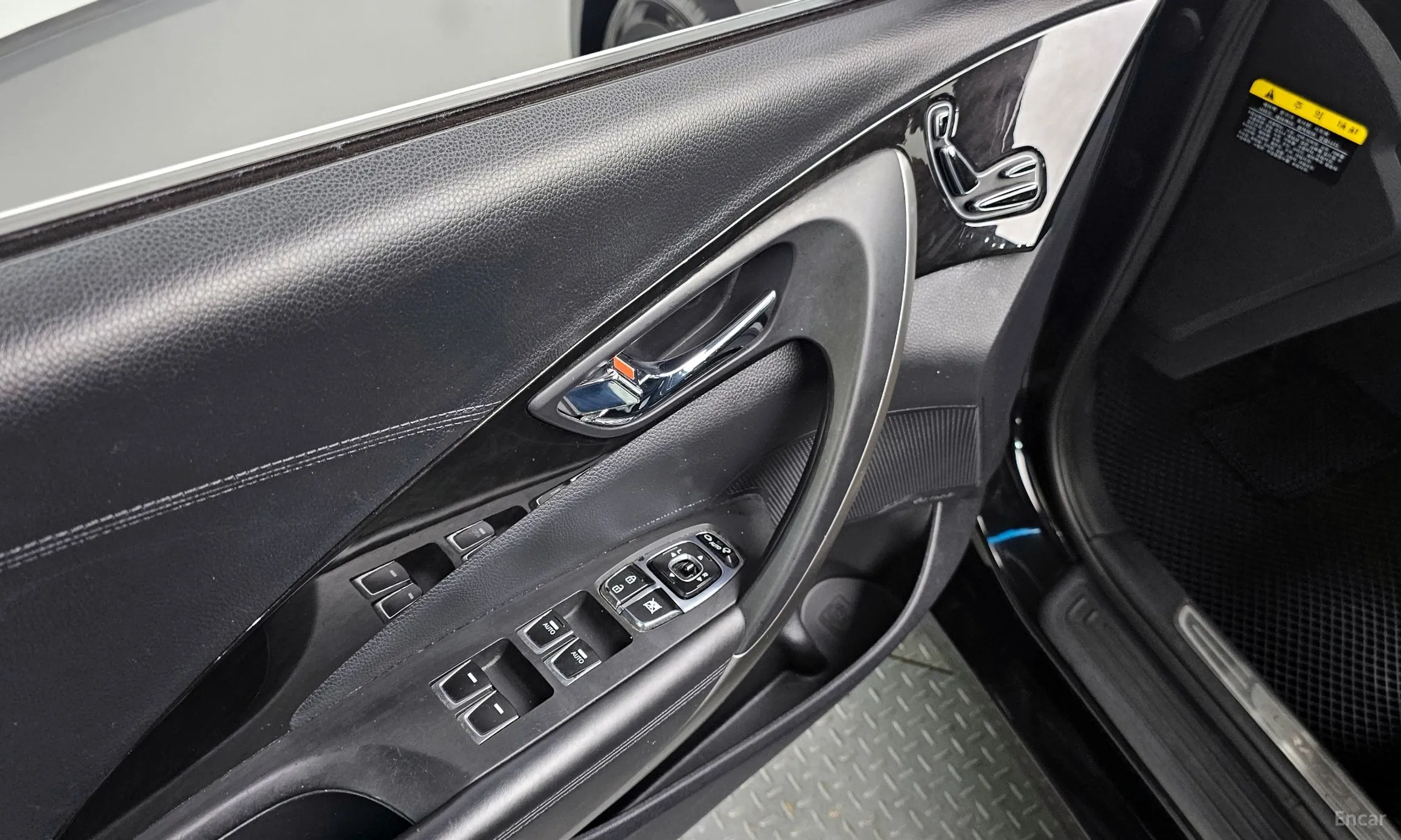 Hyundai Grandeur HG превью 18