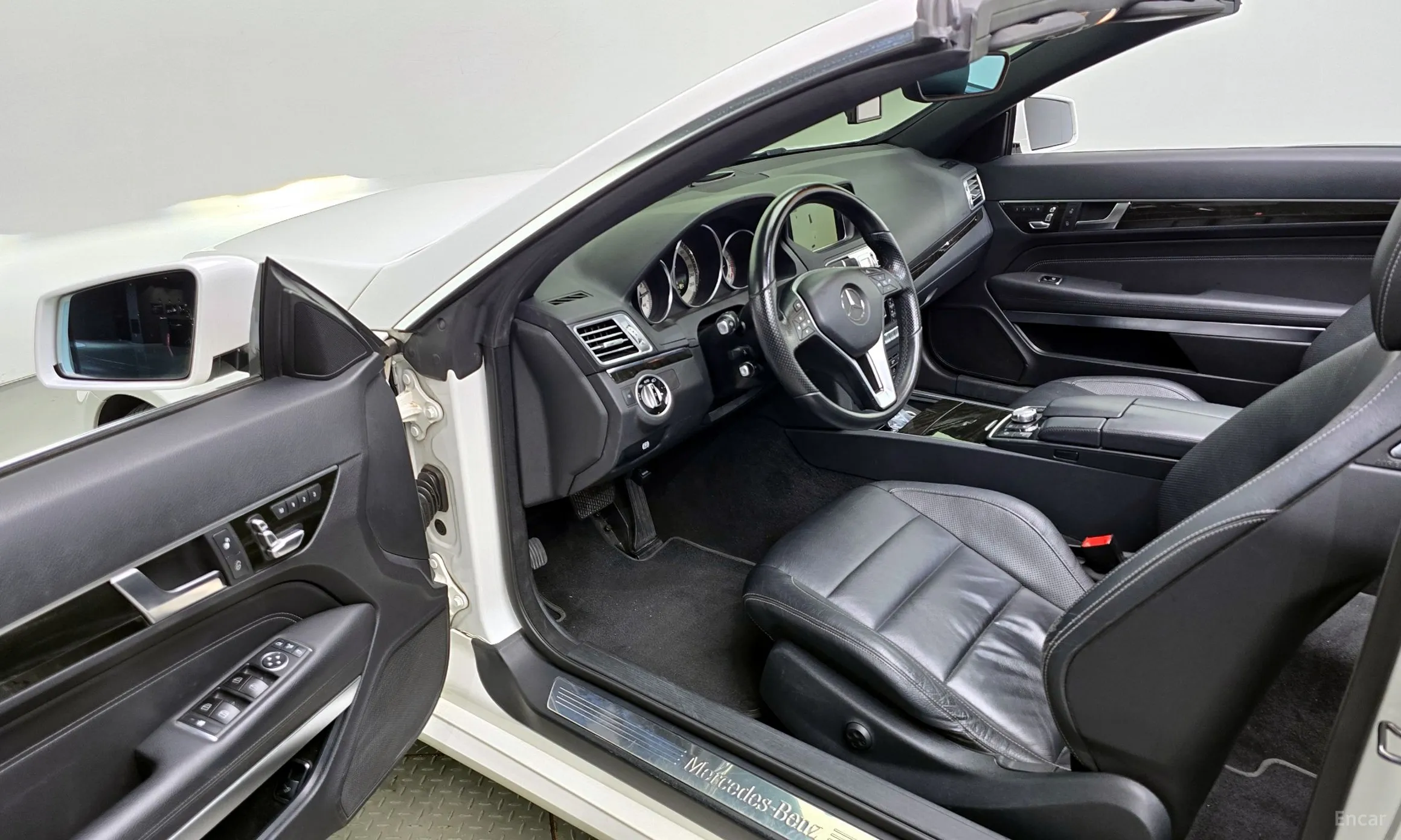 Mercedes Benz E-Class W212 превью 10