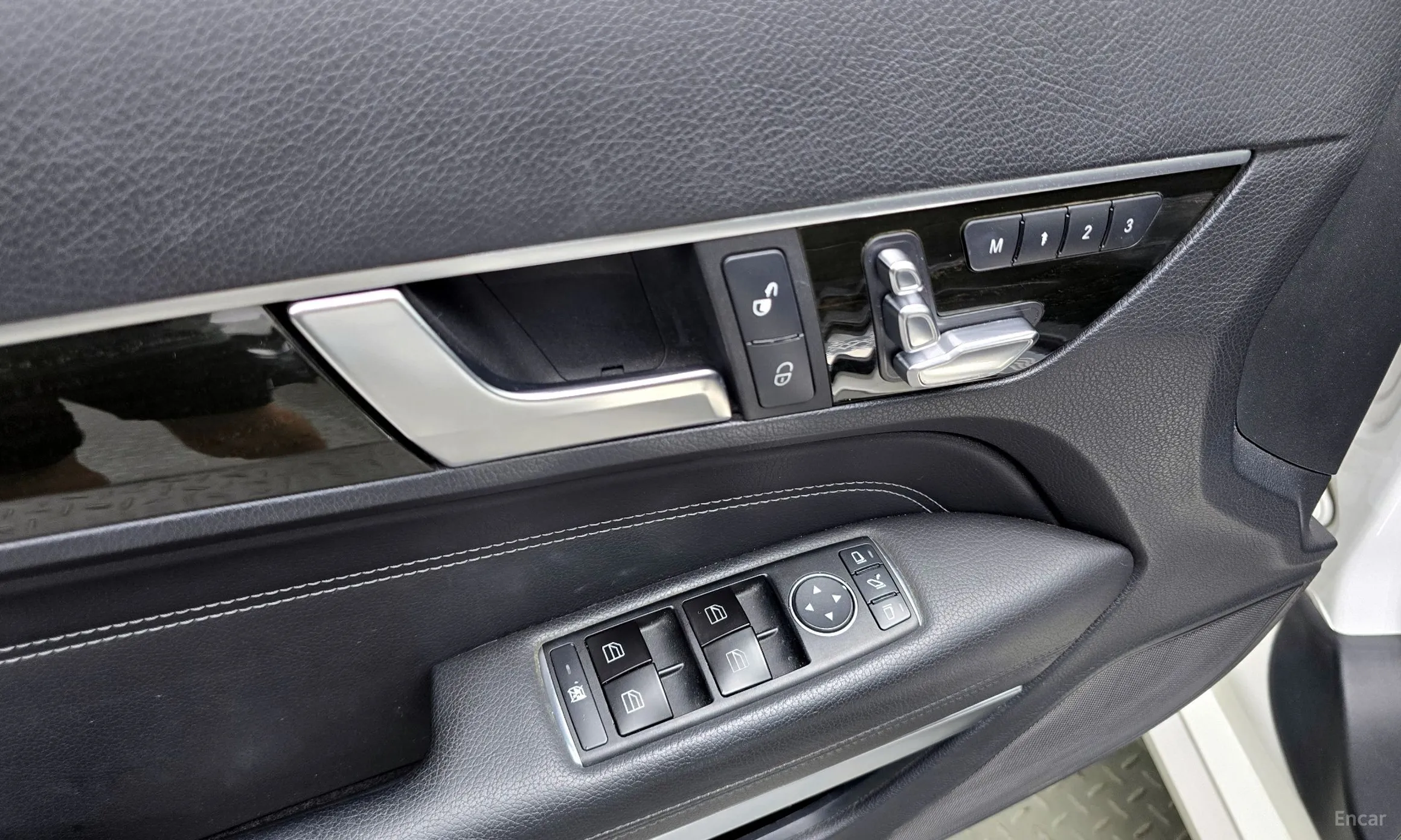 Mercedes Benz E-Class W212 превью 13