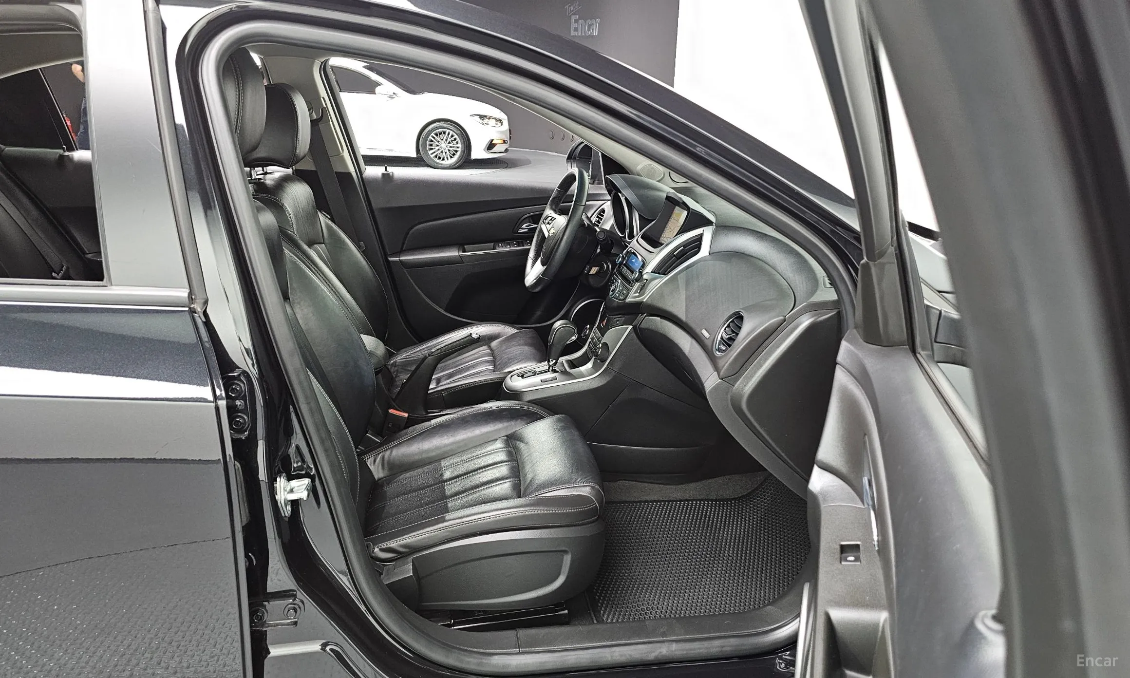 Chevrolet (GM Daewoo) Cruze превью 12