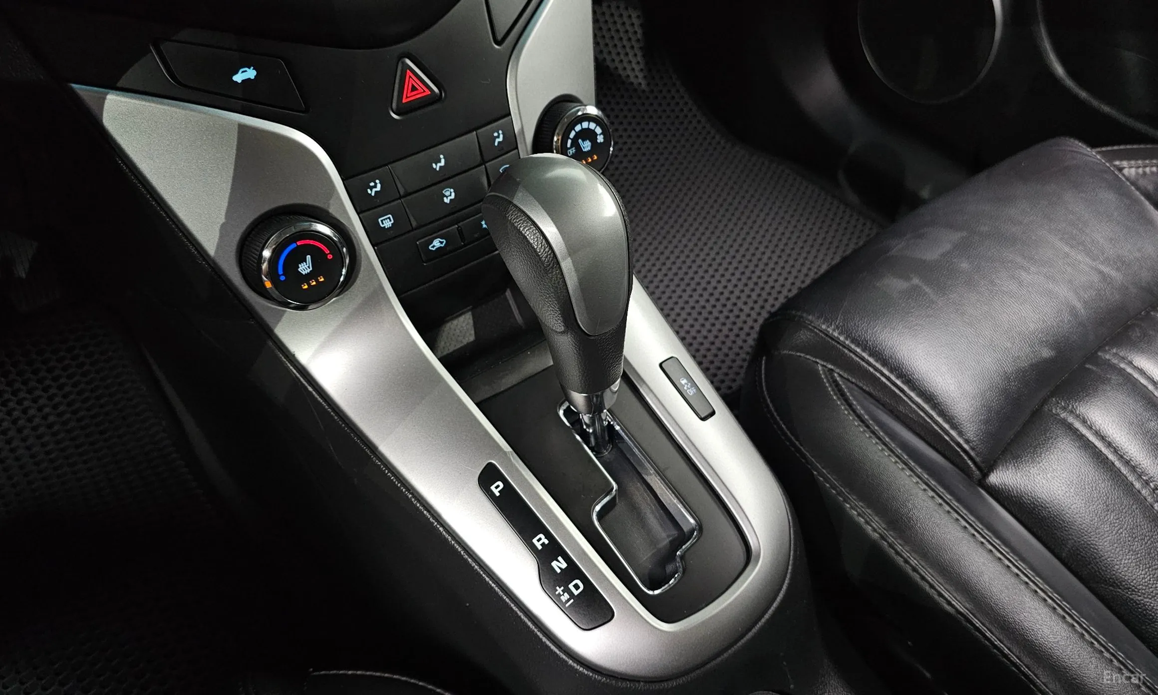 Chevrolet (GM Daewoo) Cruze превью 9