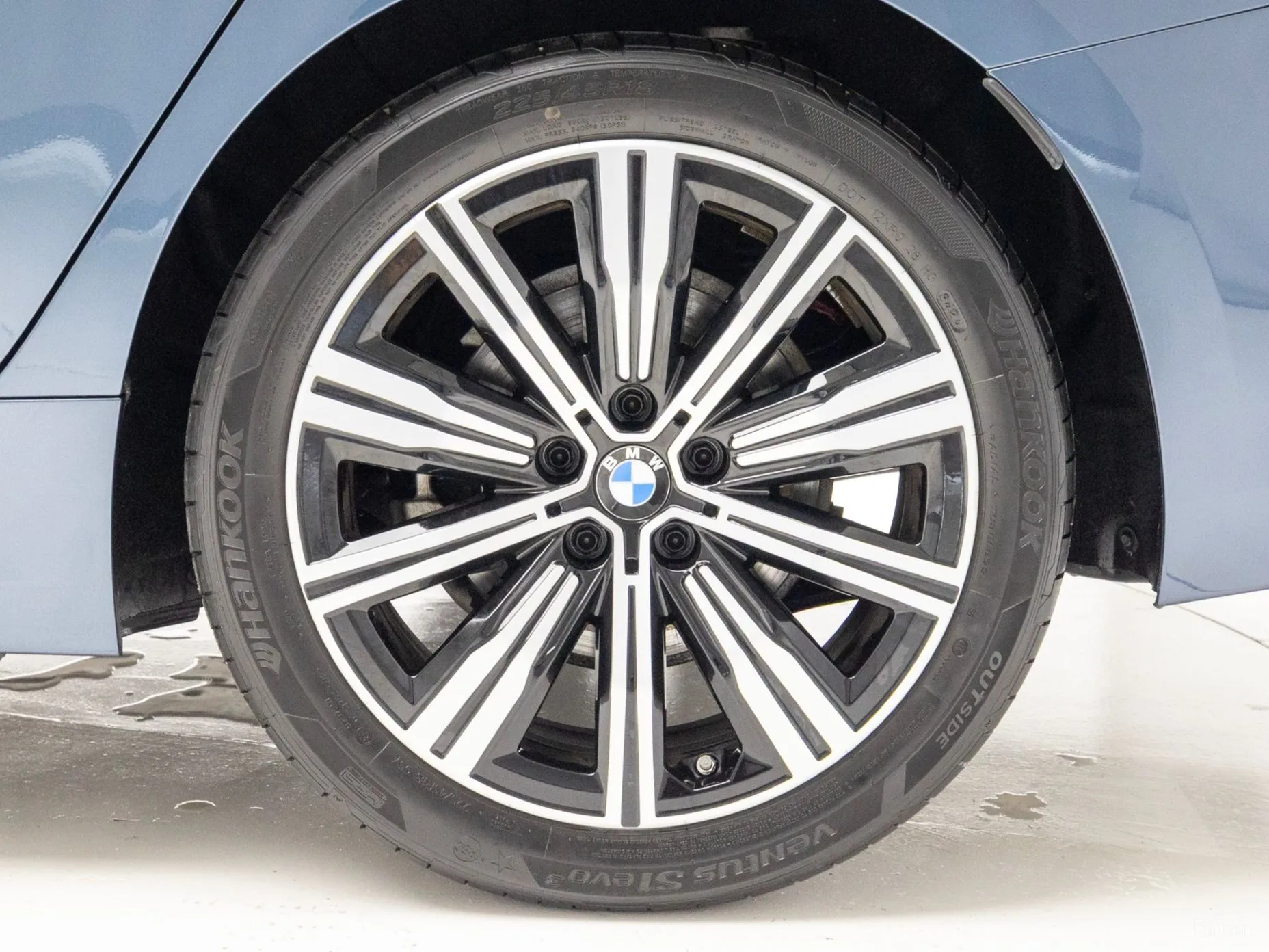 BMW 3 Series (G20) превью 5