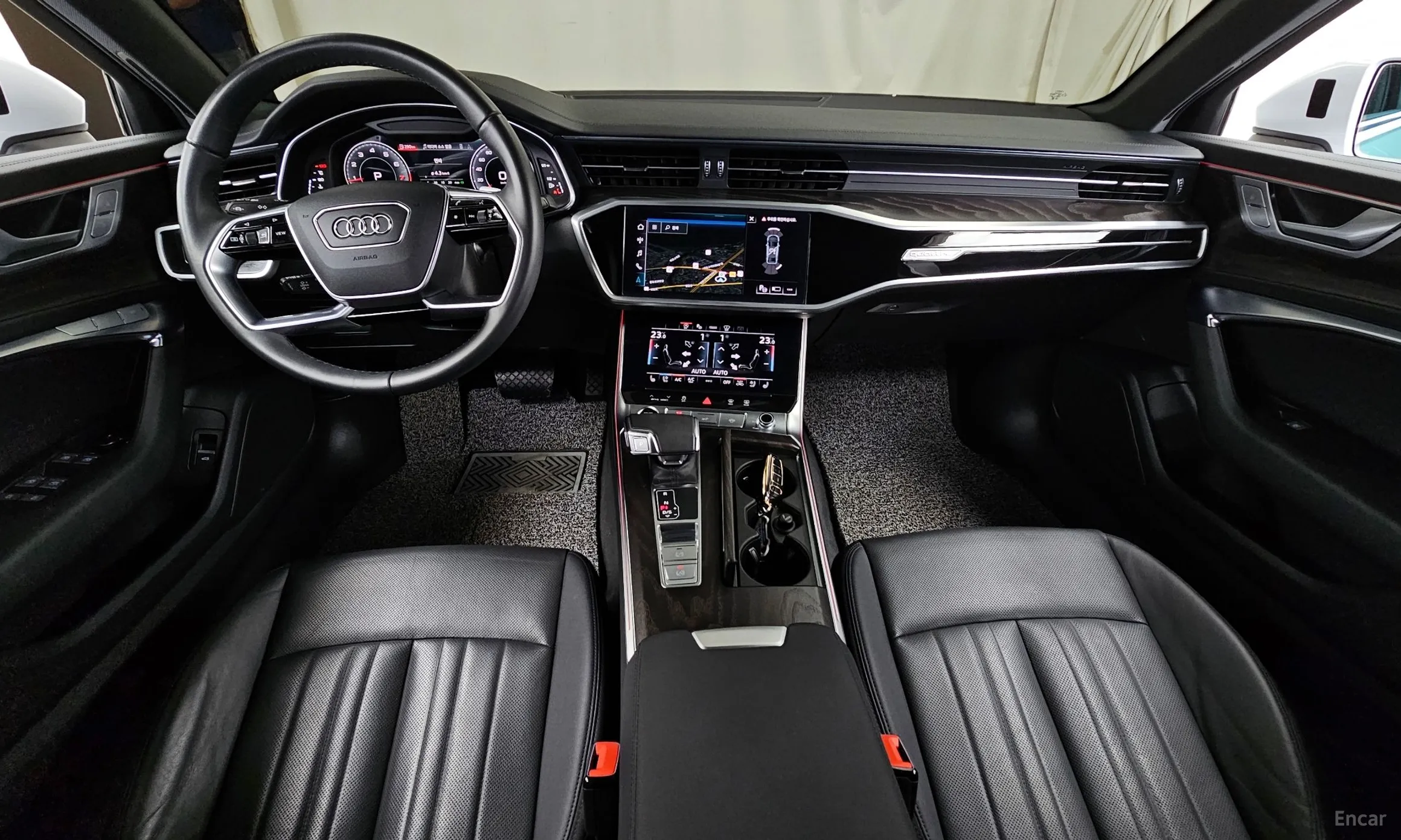 Audi A6 (C8) превью 7