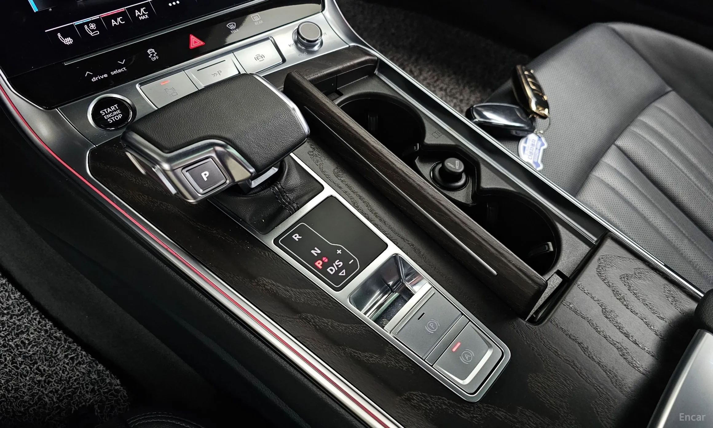 Audi A6 (C8) превью 9