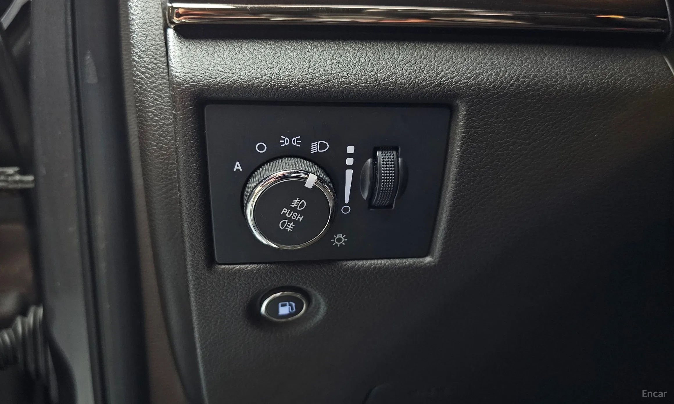 Jeep Grand Cherokee превью 18