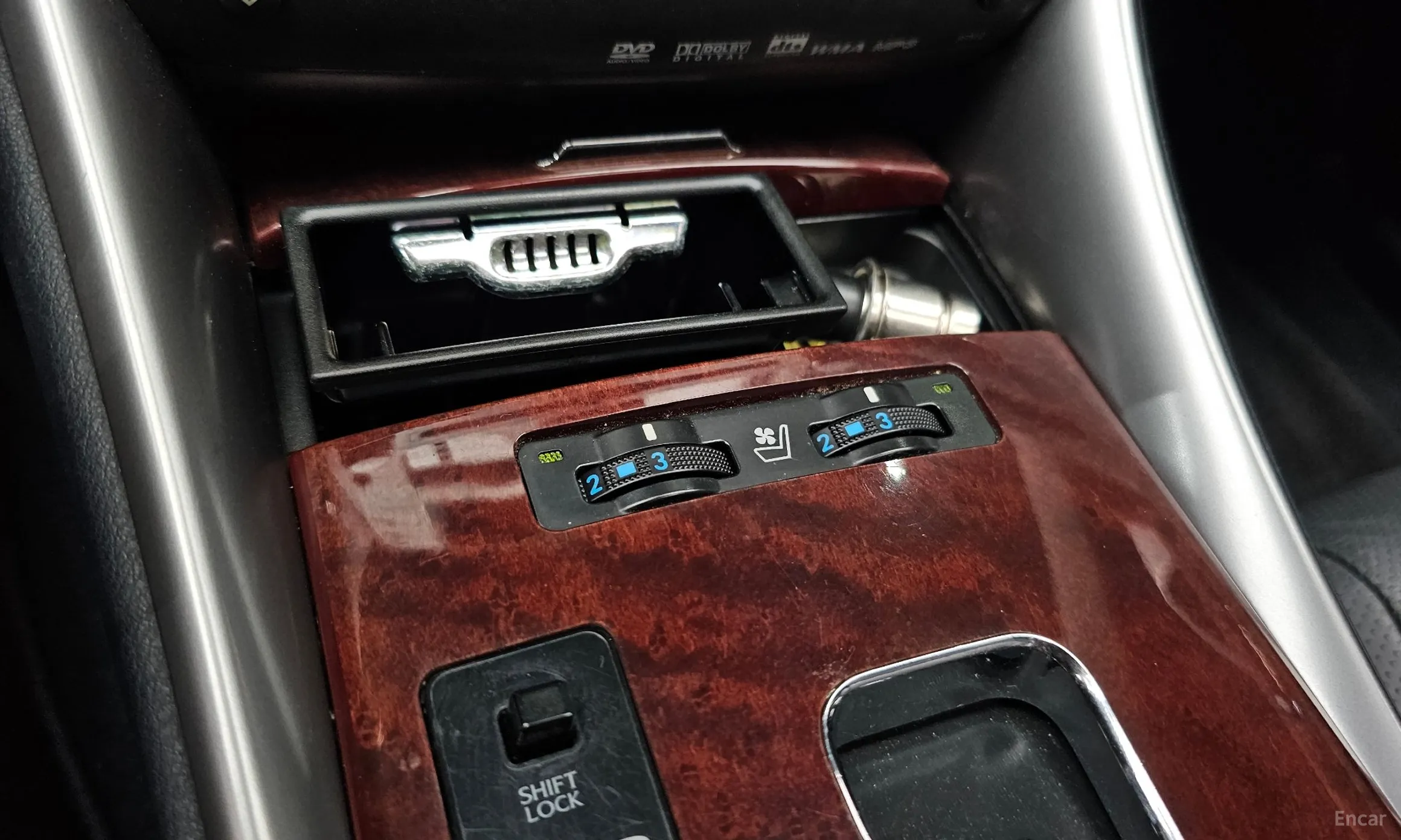 Lexus IS250 превью 17