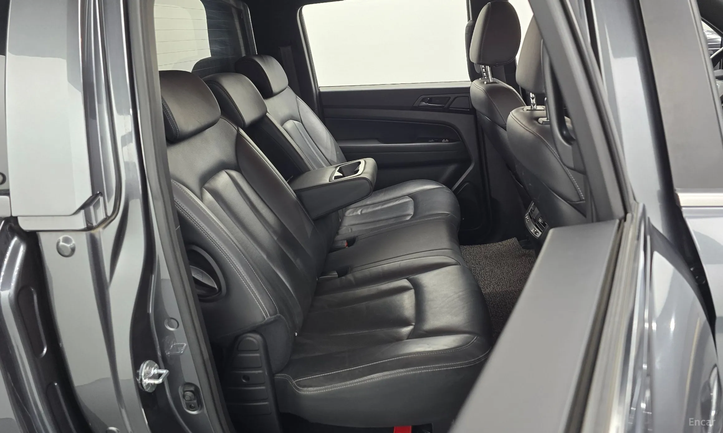 KG Mobility (SsangYong) Rexton Sports Khan превью 12