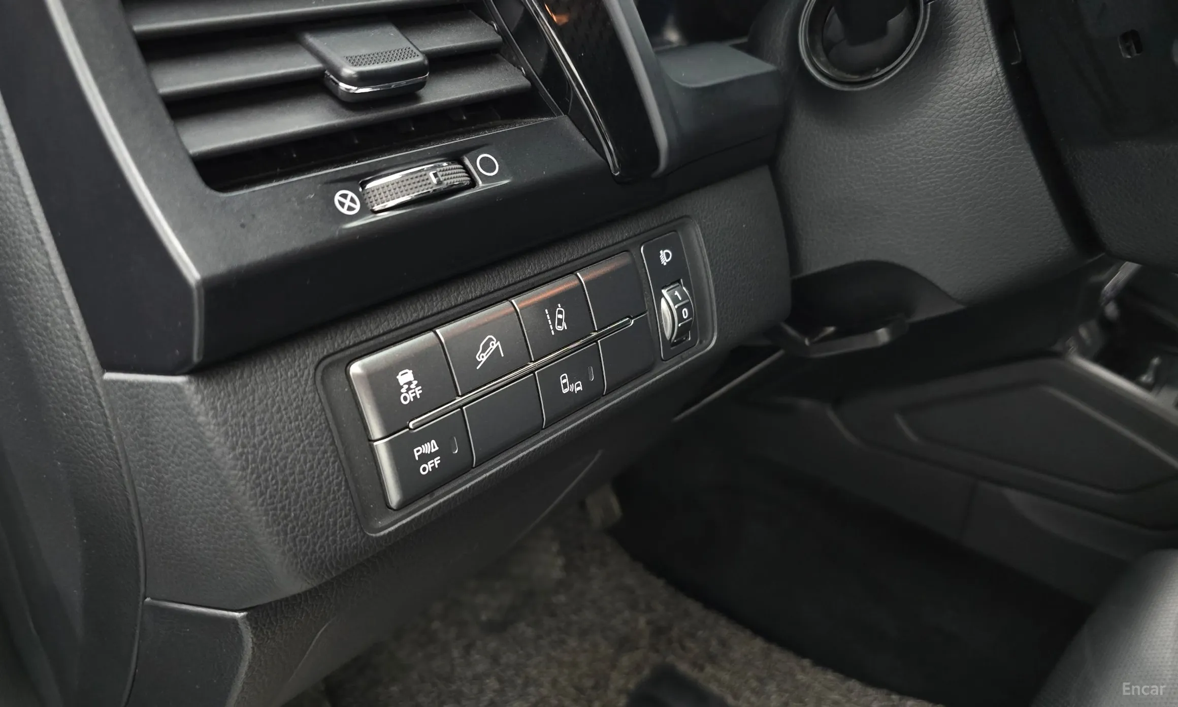 KG Mobility (SsangYong) Rexton Sports Khan превью 16