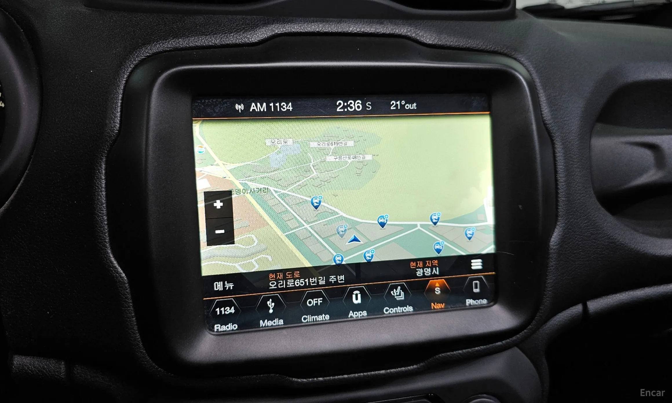 Jeep Renegade превью 15