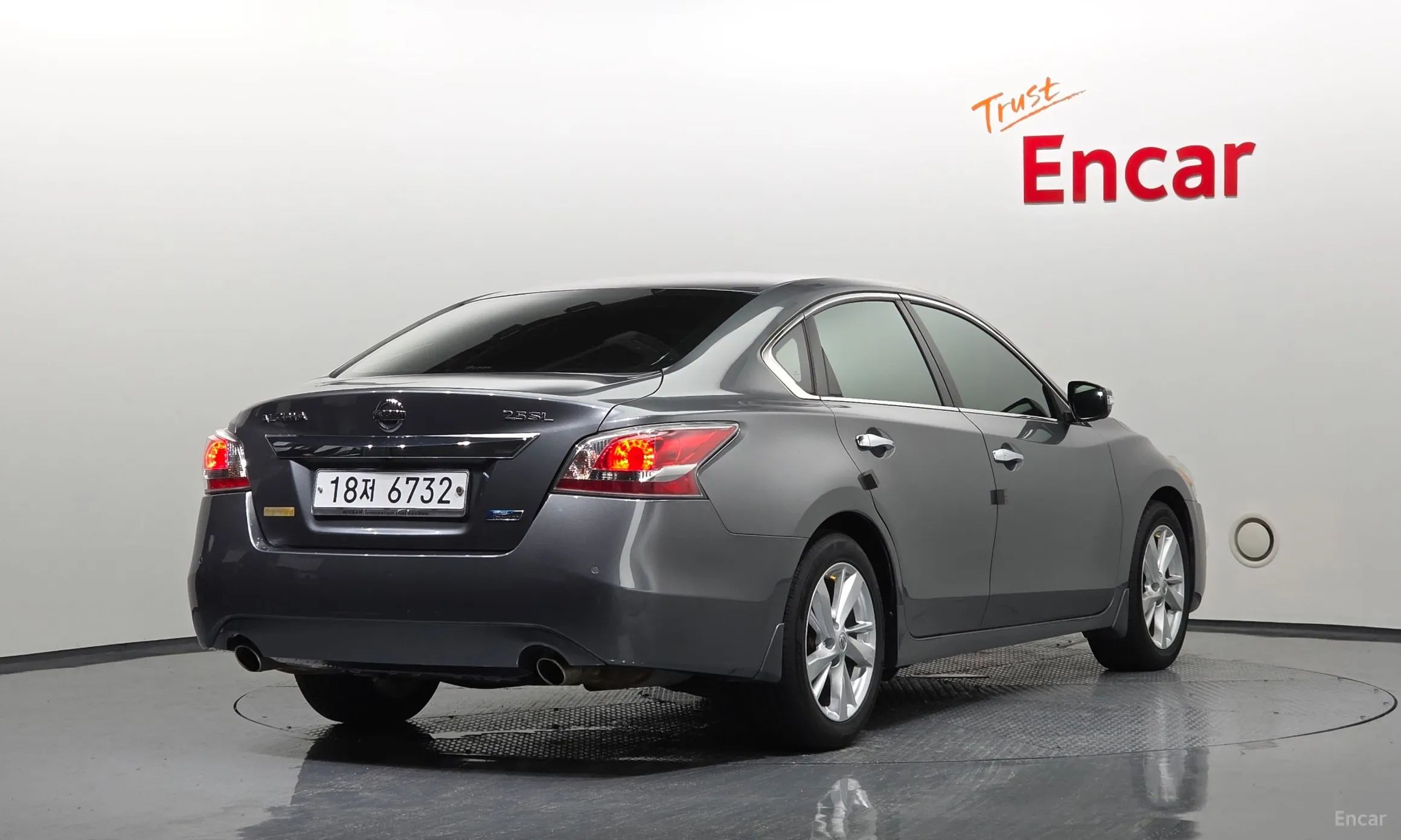 Nissan Altima превью 2