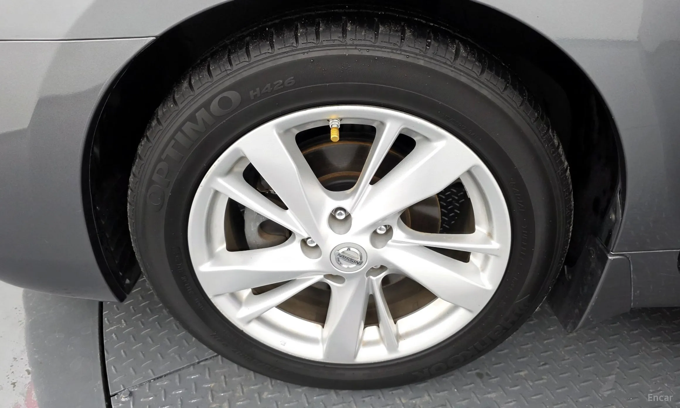 Nissan Altima превью 5