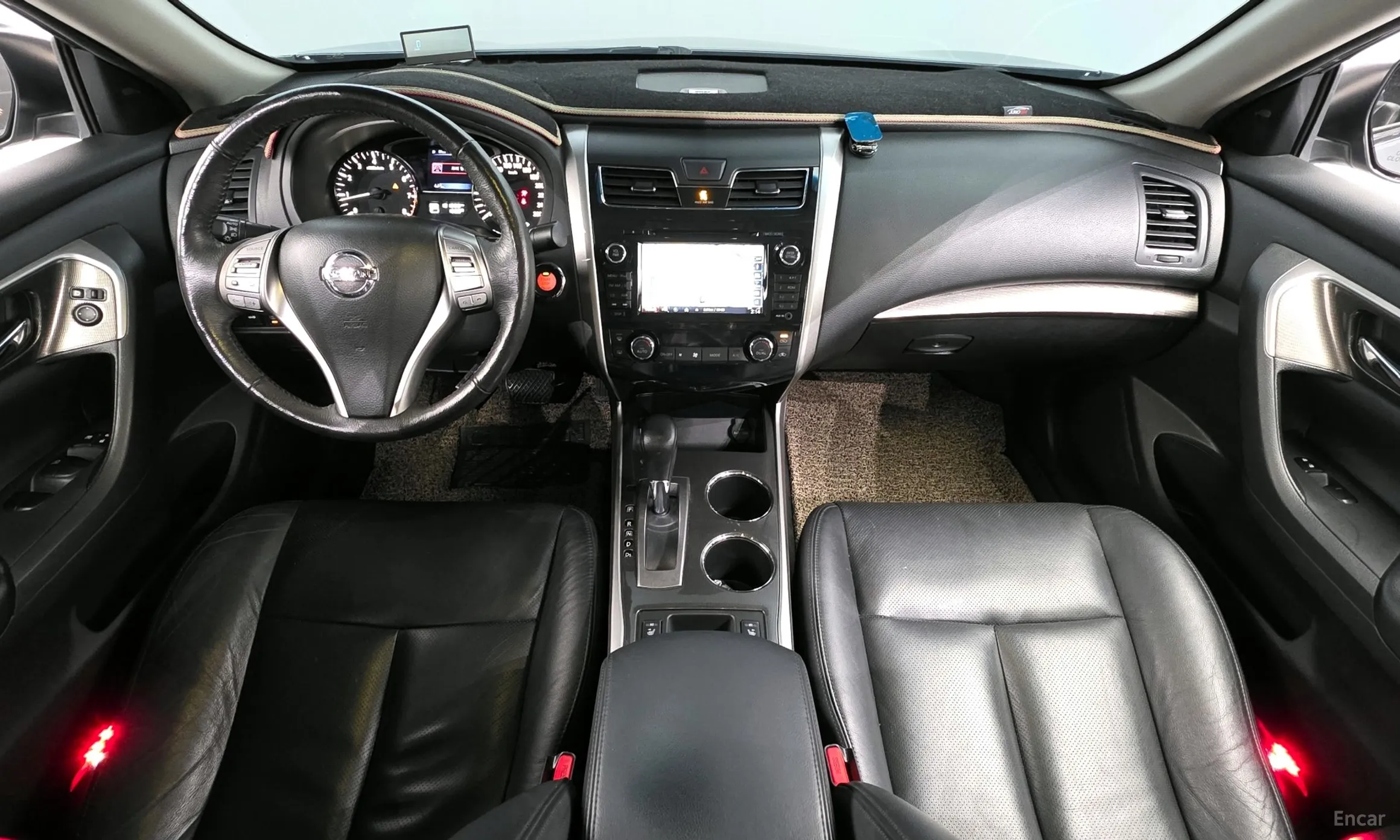 Nissan Altima превью 7