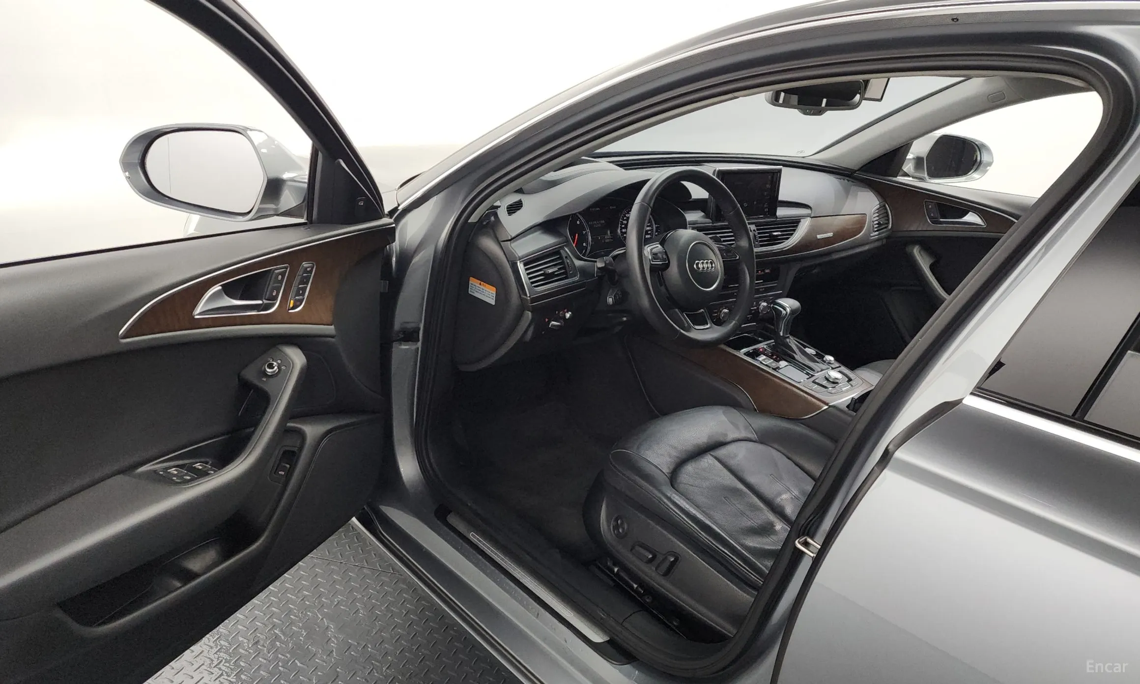 Audi New A6 превью 10