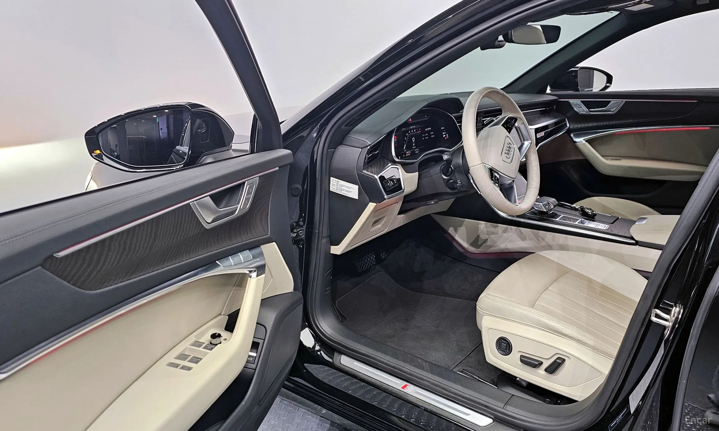 Audi A6 (C8) превью 11