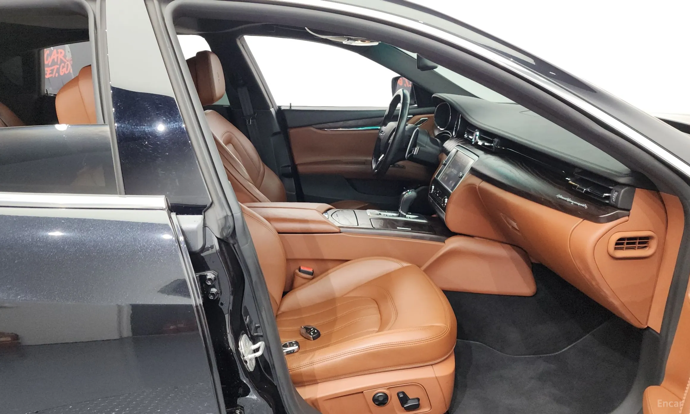 Maserati Quattroporte превью 11