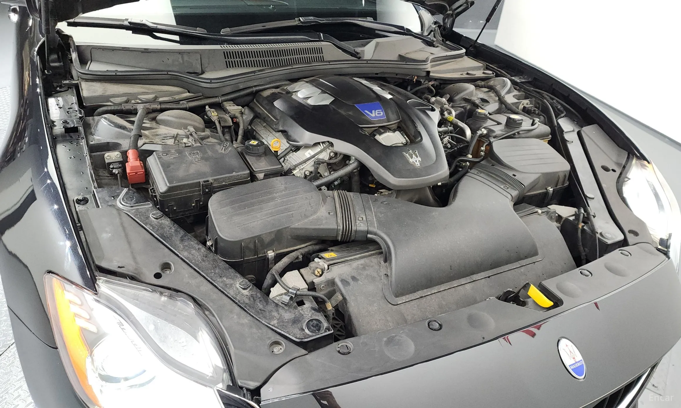 Maserati Quattroporte превью 6