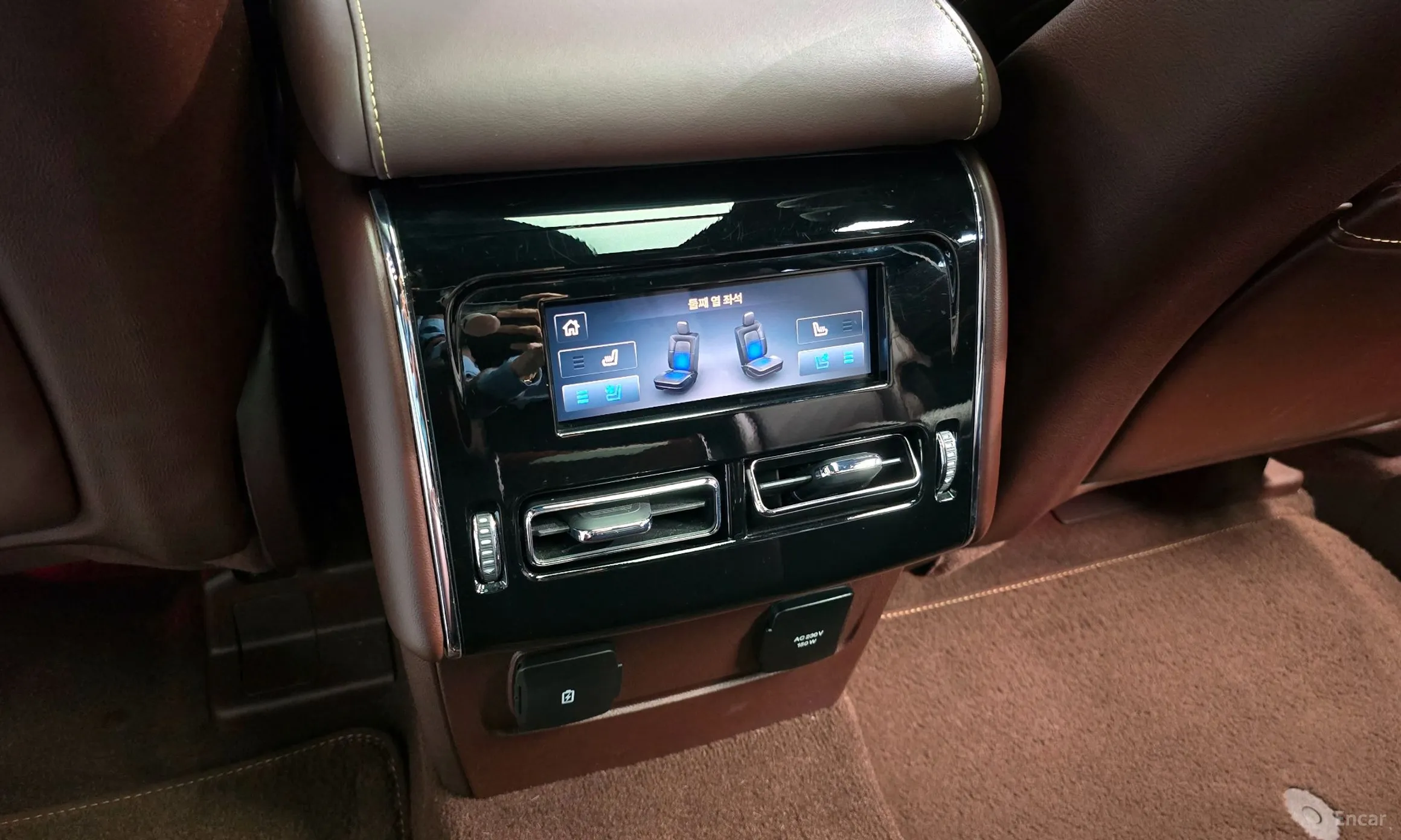 Lincoln Aviator 2nd Generation превью 17