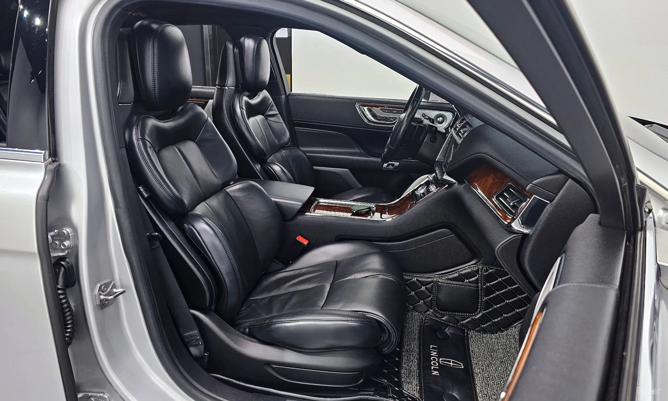 Lincoln Continental Gen 10 превью 10