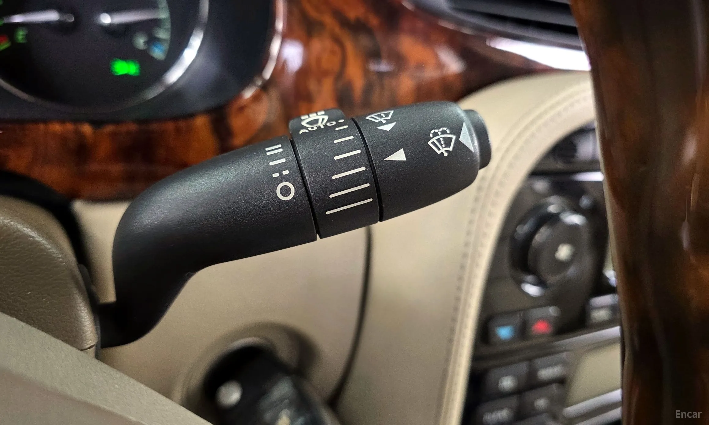 Jaguar XJ-8 превью 17