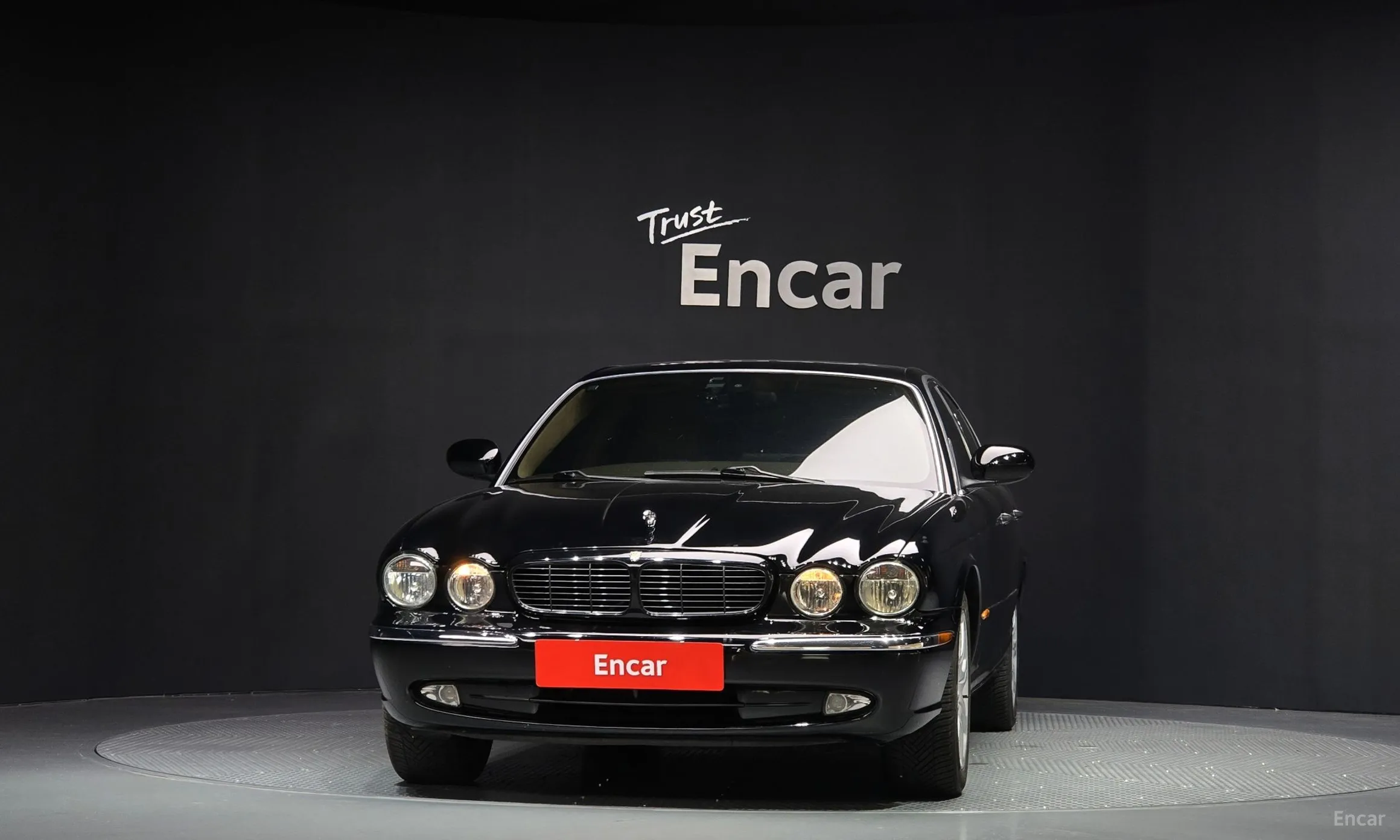 Jaguar XJ-8 превью 3
