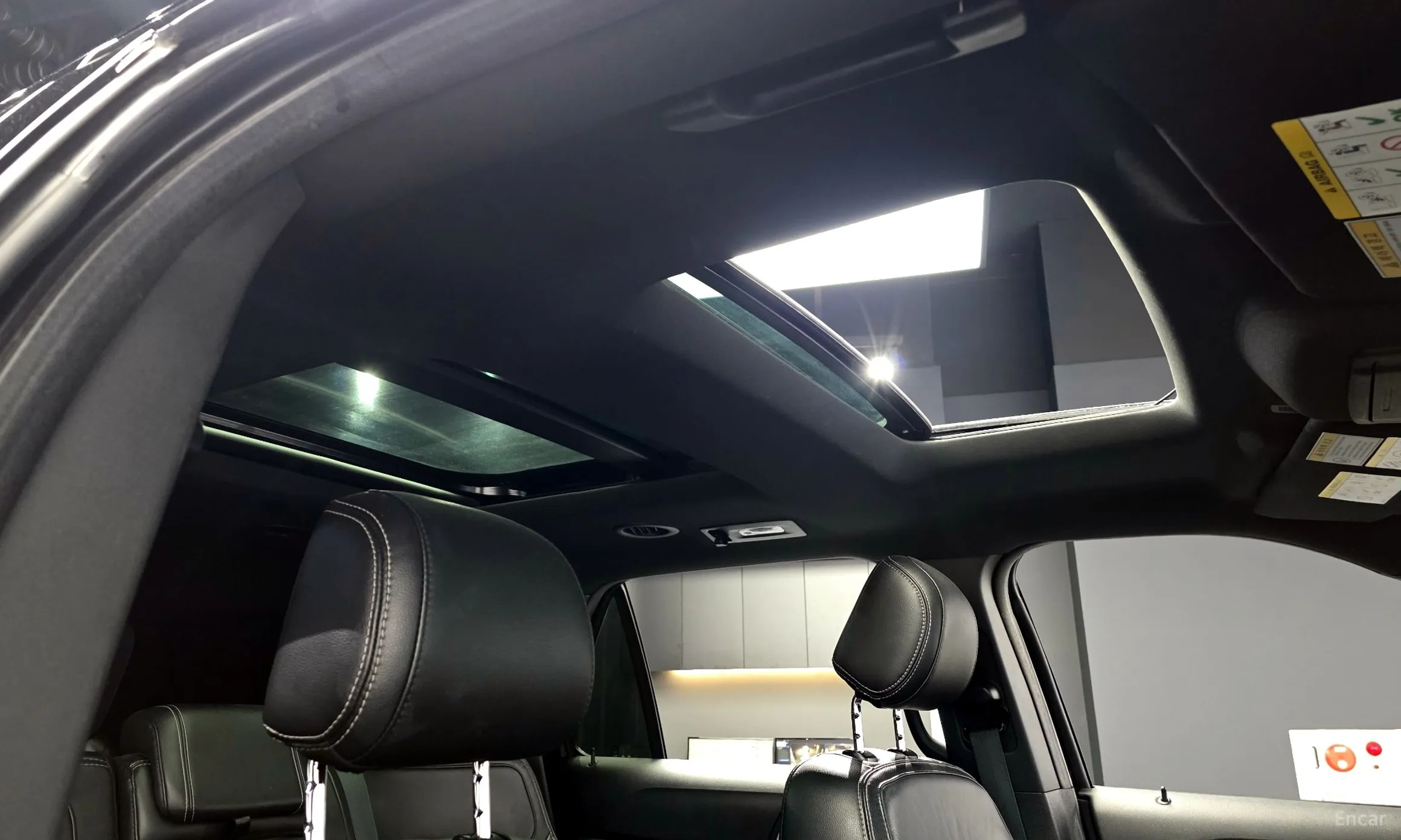Ford Explorer превью 16