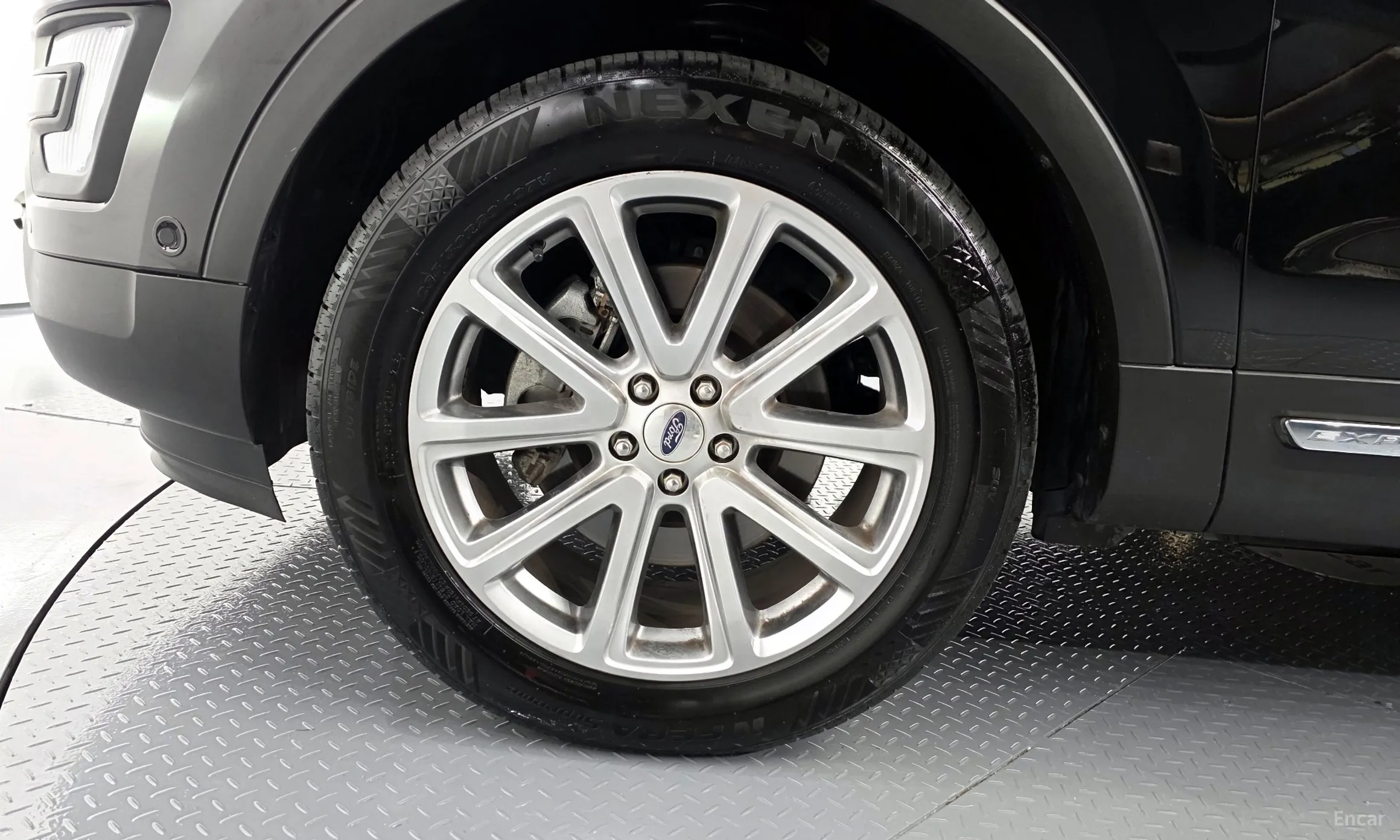 Ford Explorer превью 5