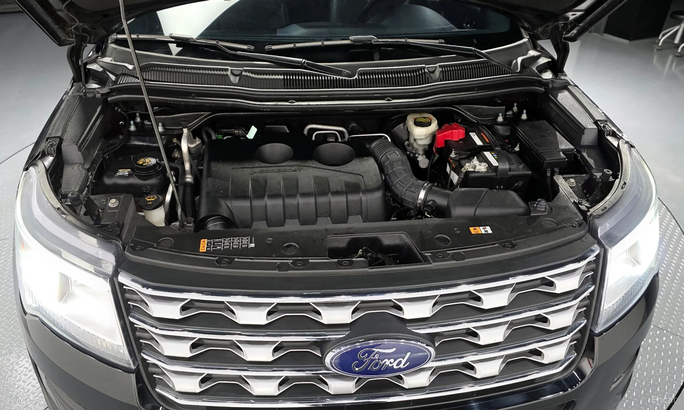 Ford Explorer превью 6