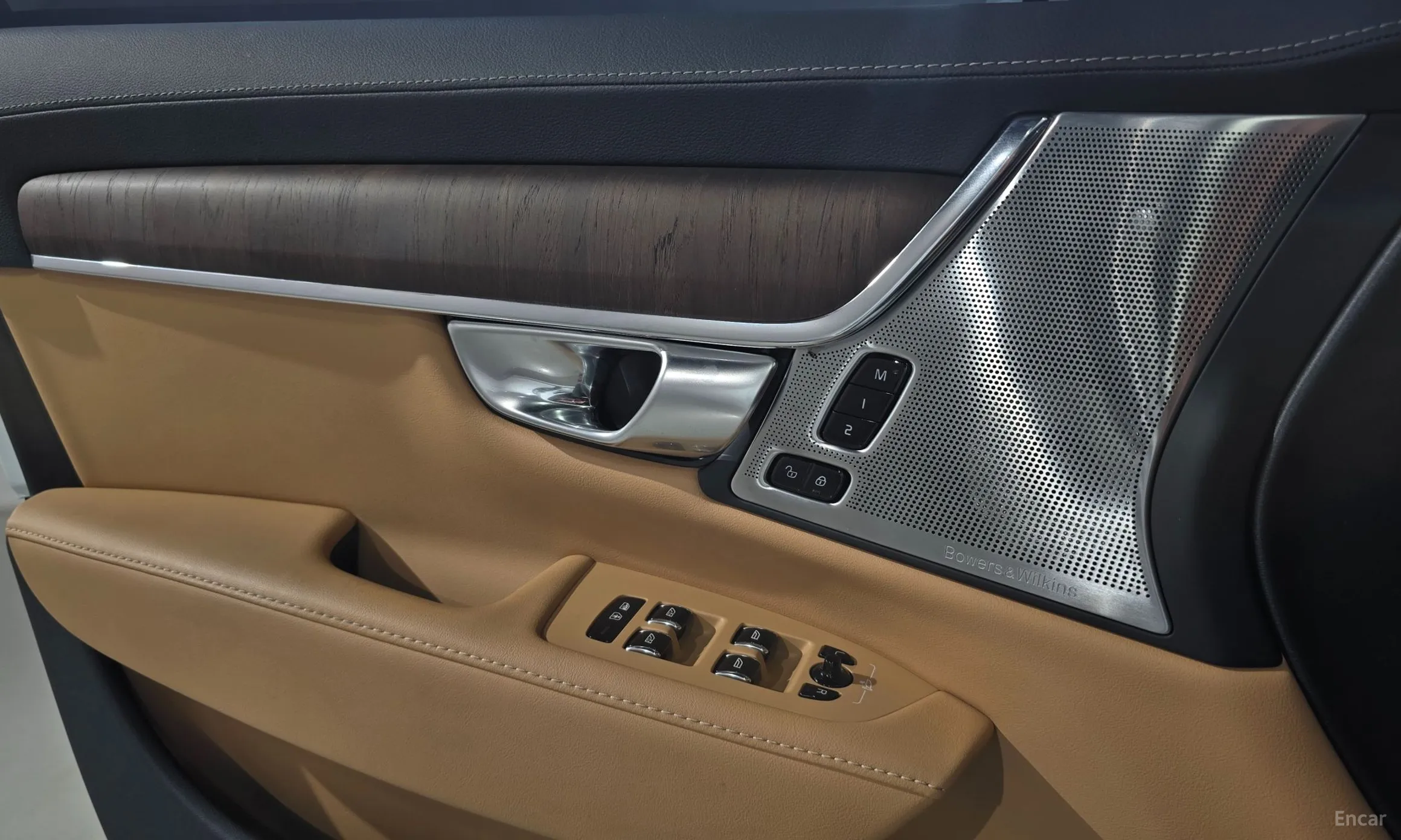 Volvo S90 превью 14
