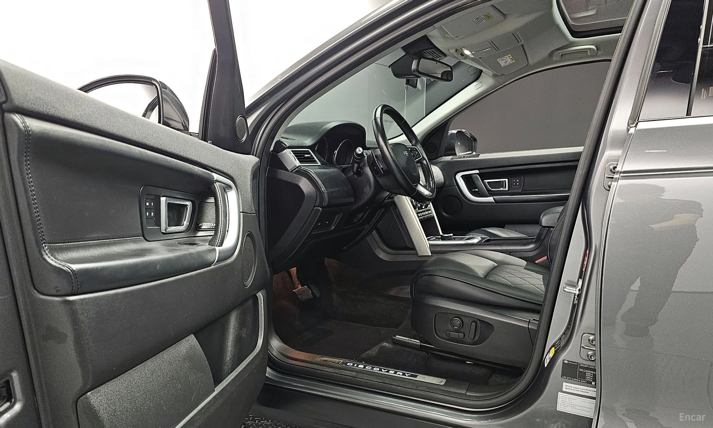 Land Rover Discovery Sports превью 10