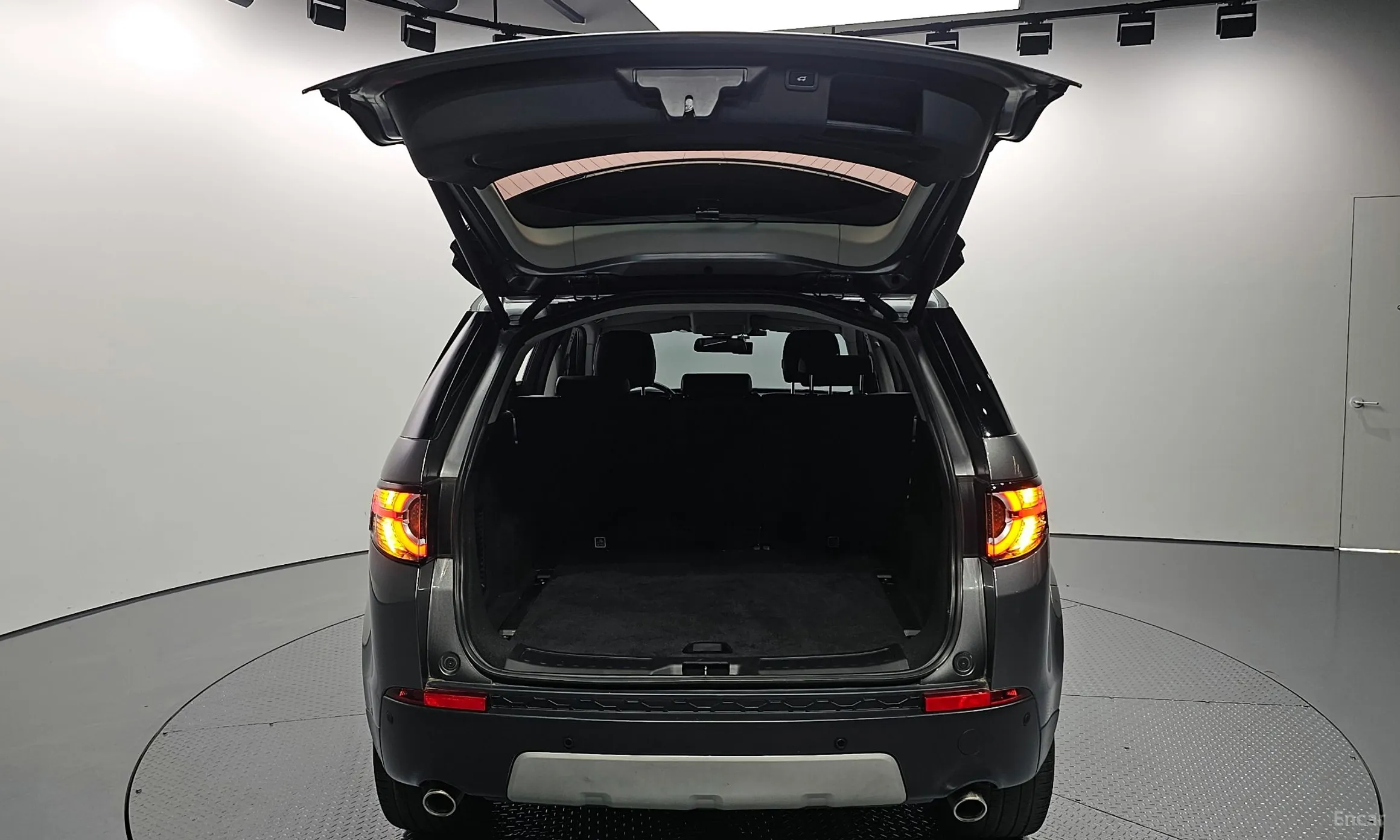 Land Rover Discovery Sports превью 20