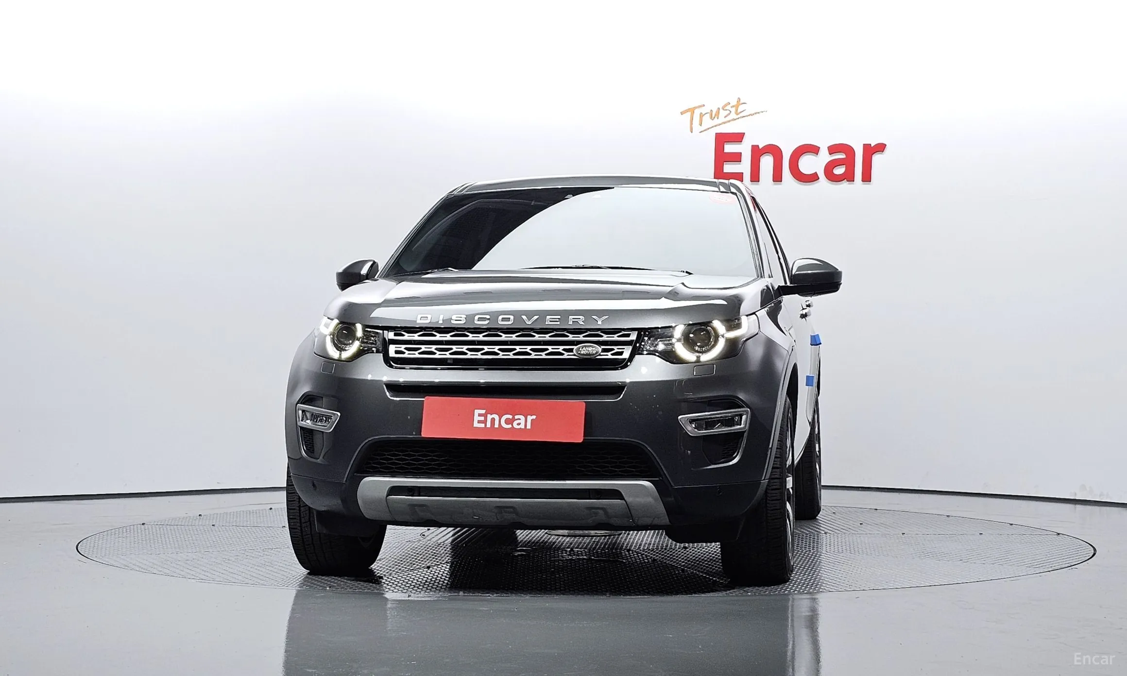 Land Rover Discovery Sports превью 3
