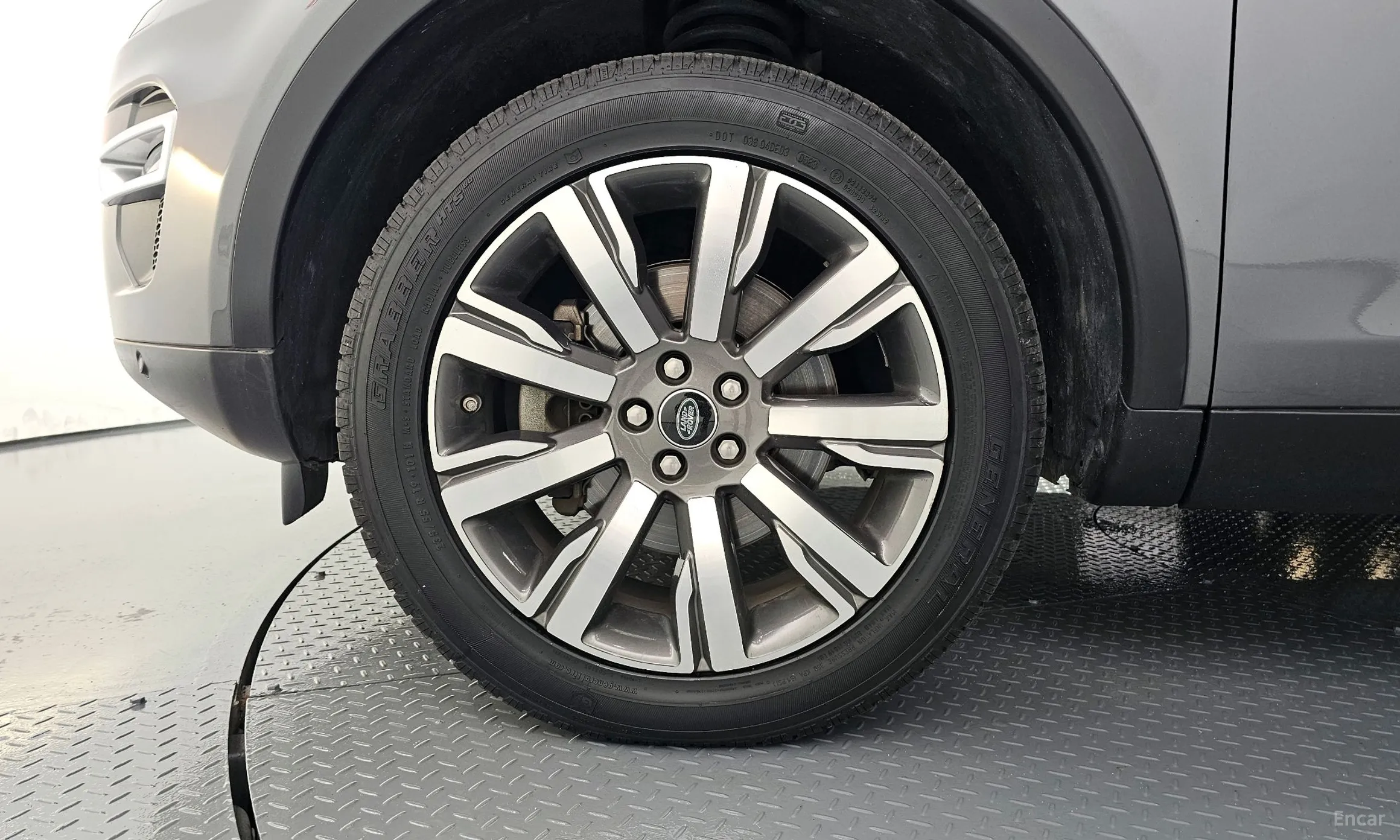 Land Rover Discovery Sports превью 5
