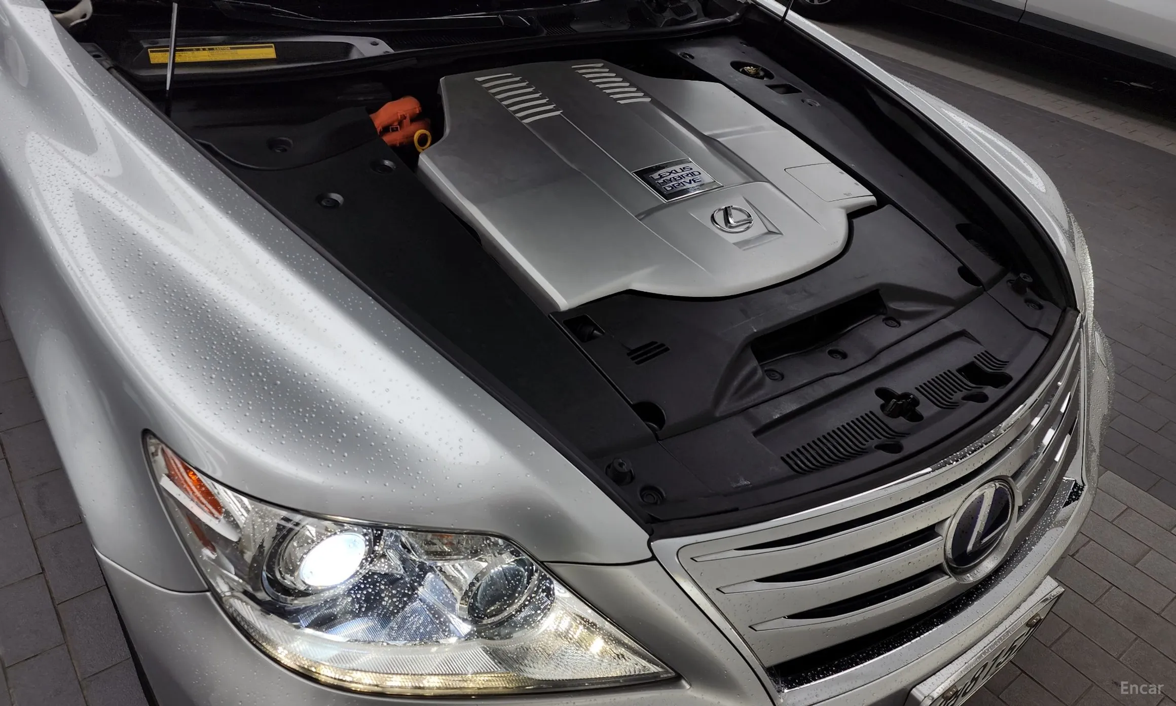Lexus LS600hL превью 6