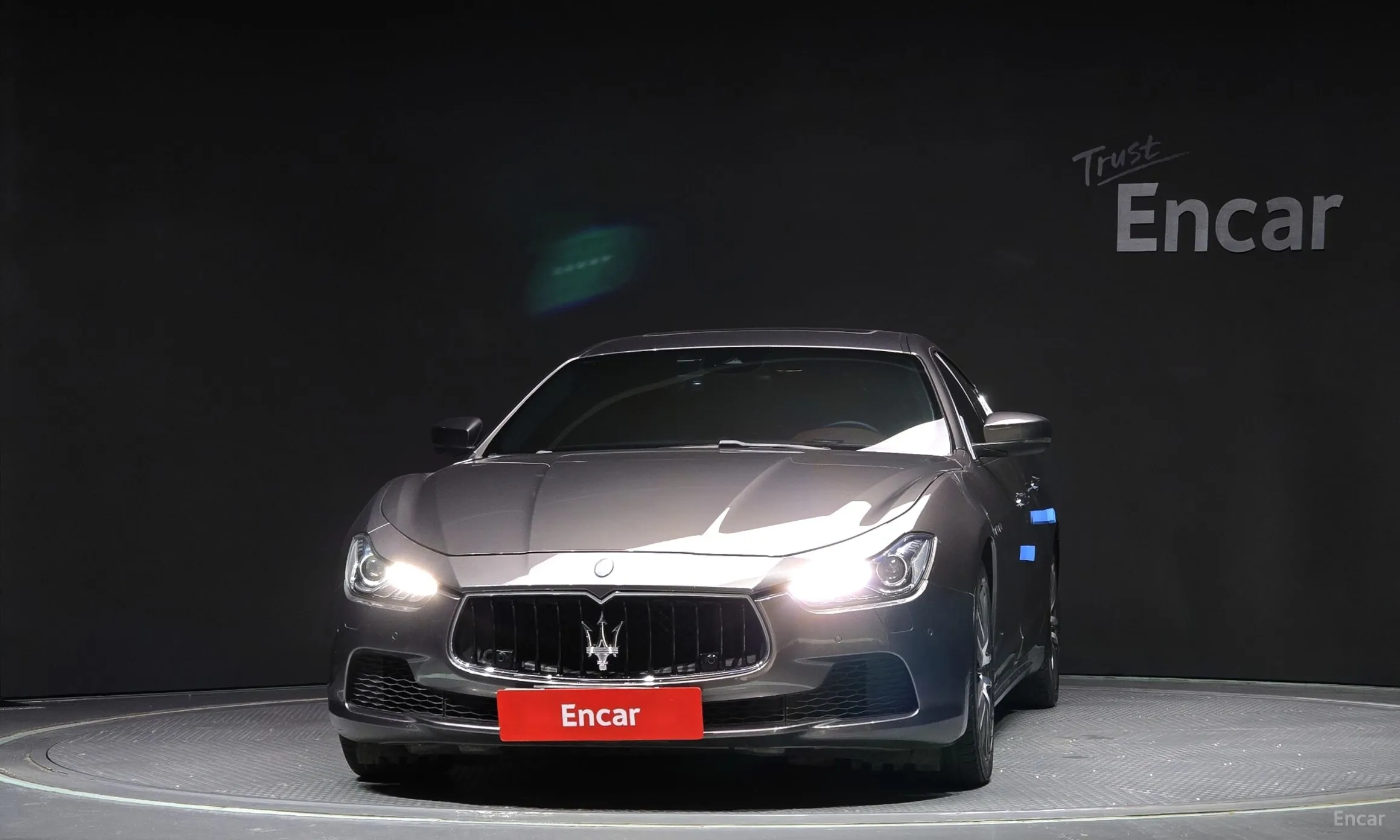 Maserati Ghibli превью 3