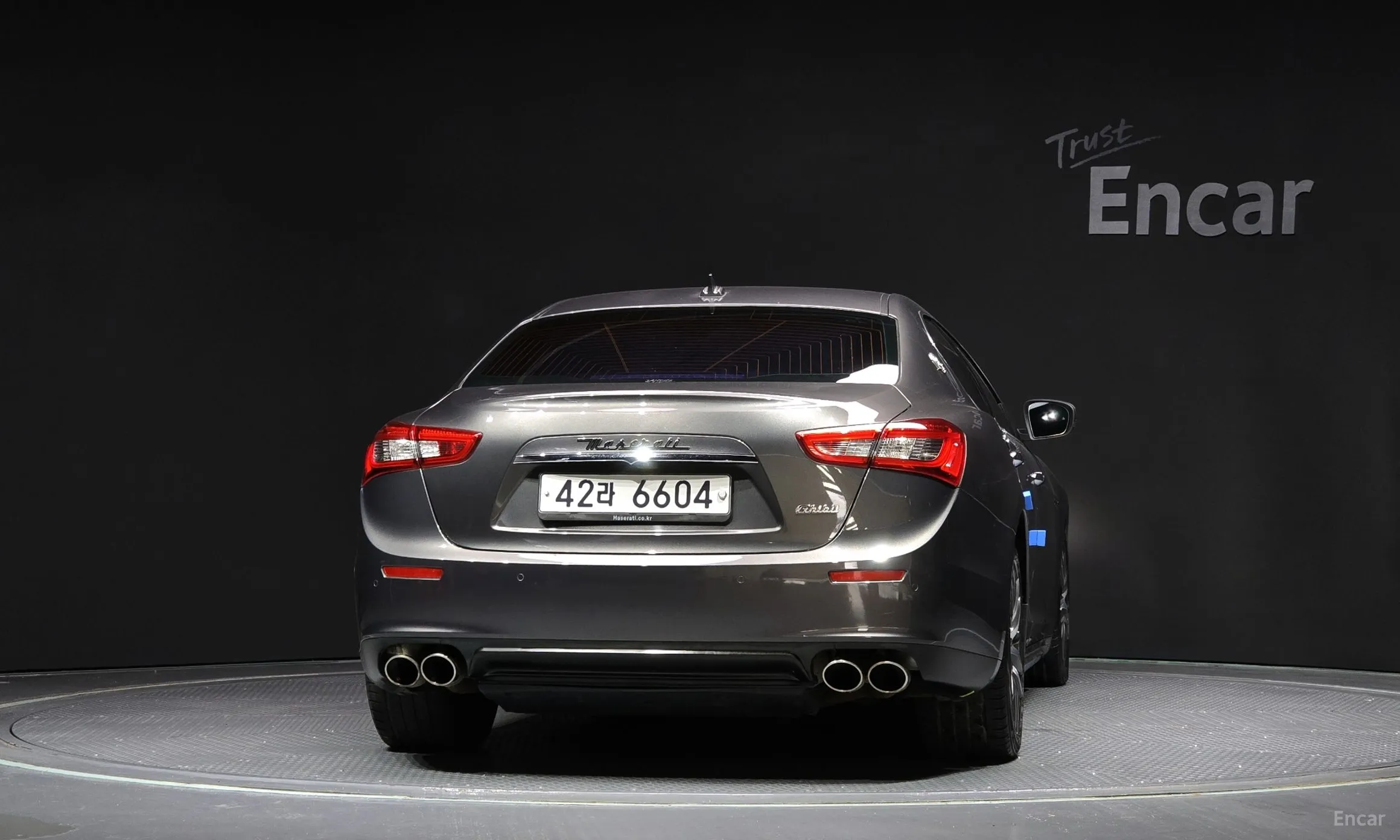 Maserati Ghibli превью 4