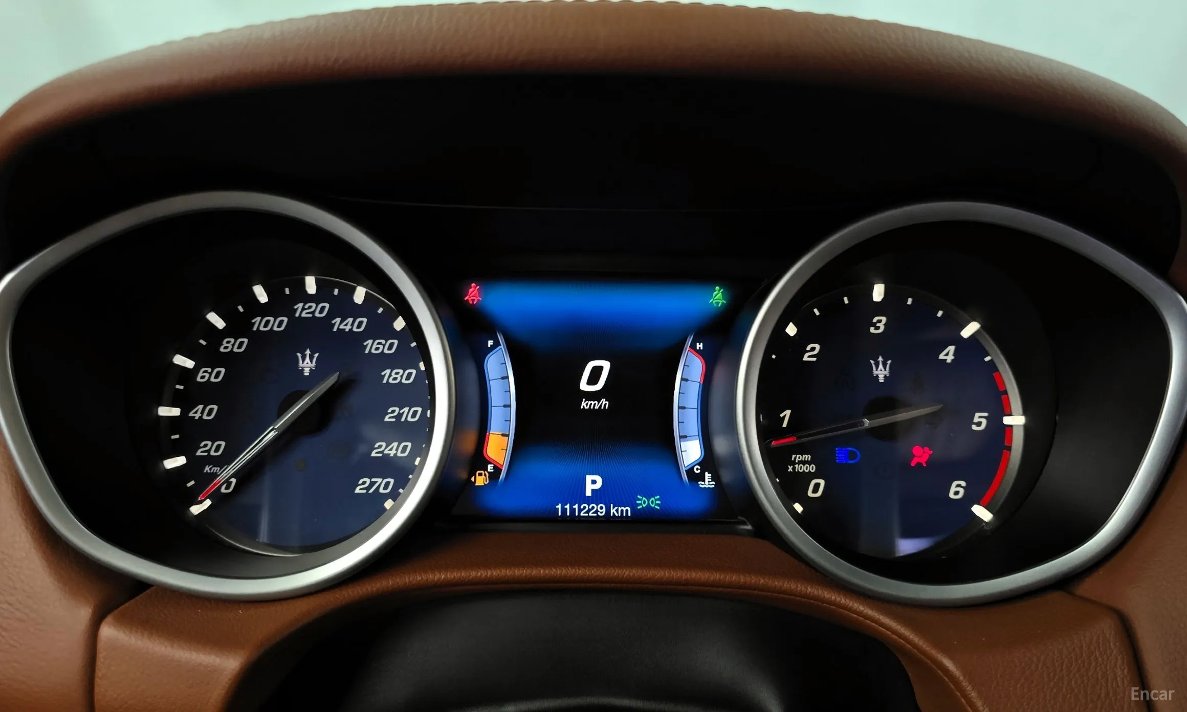 Maserati Ghibli превью 8