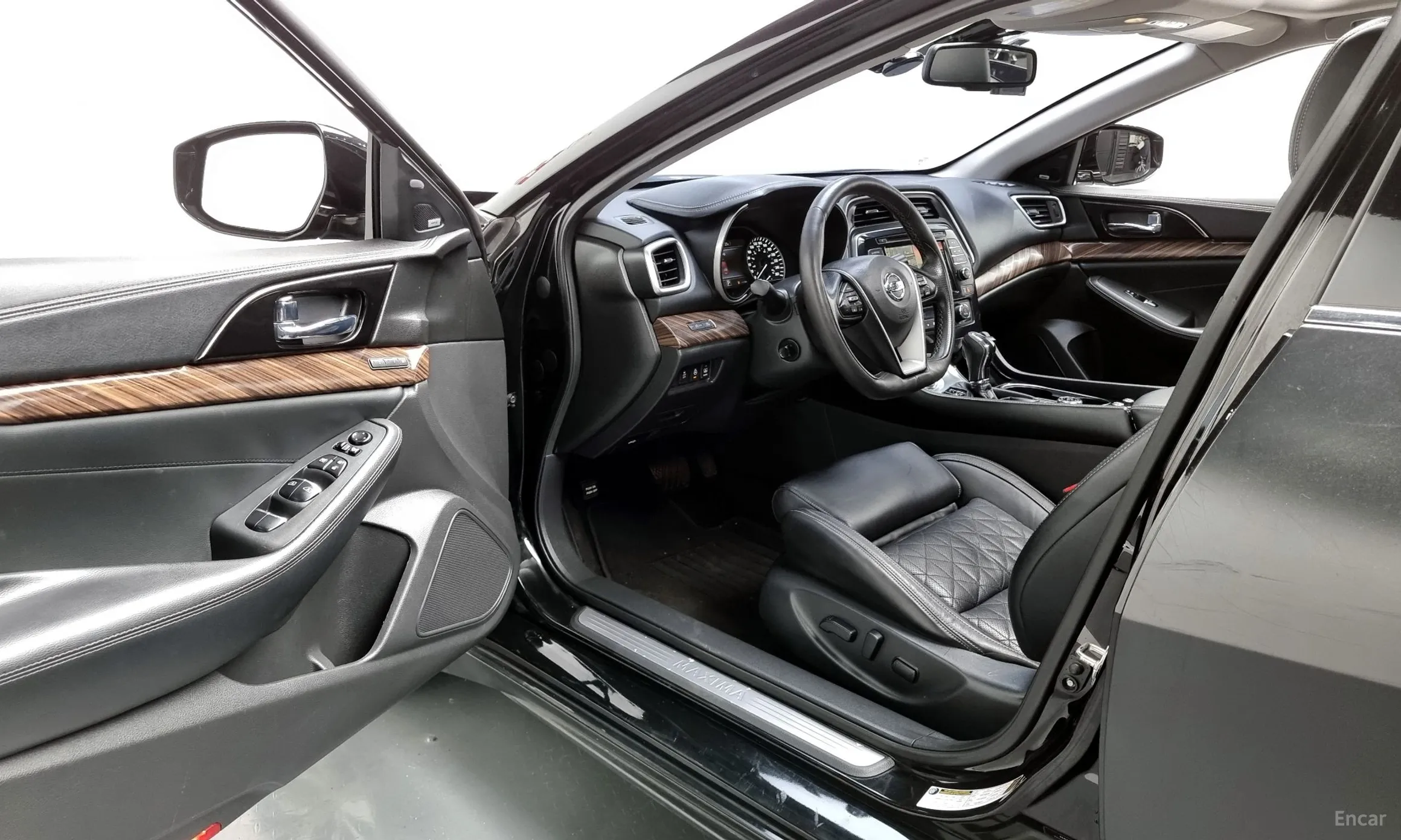 Nissan Maxima (A36) превью 10