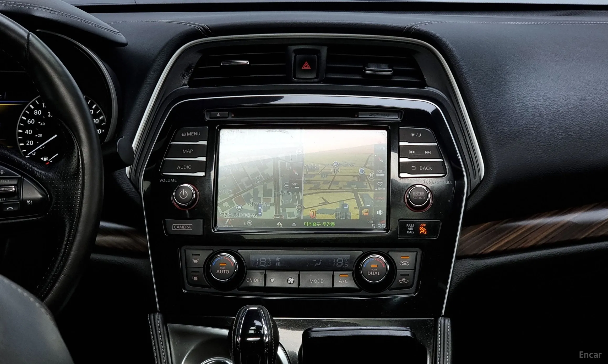 Nissan Maxima (A36) превью 14