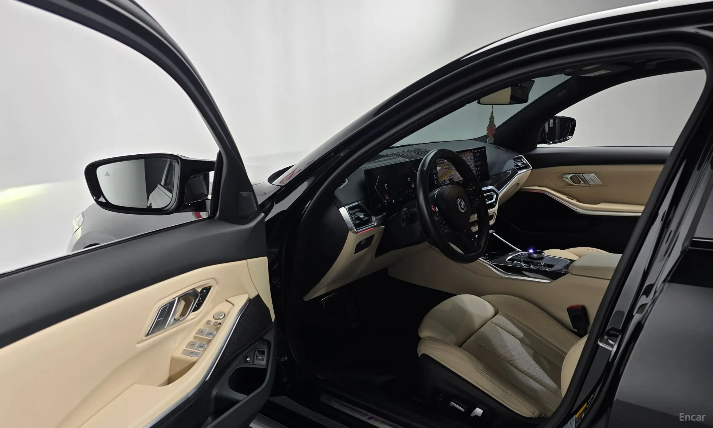 BMW 3 Series (G20) превью 10