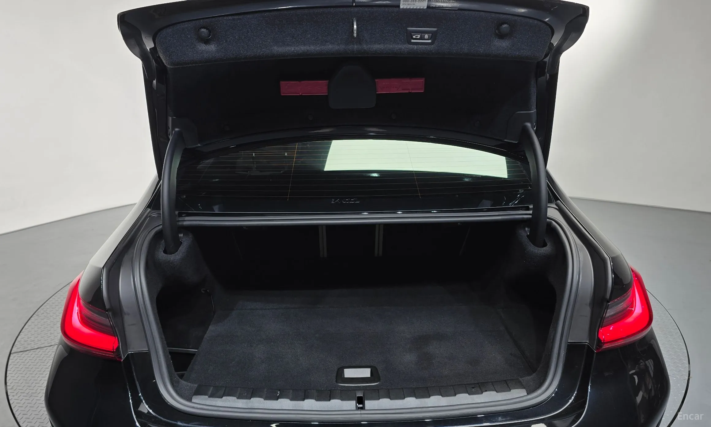 BMW 3 Series (G20) превью 20