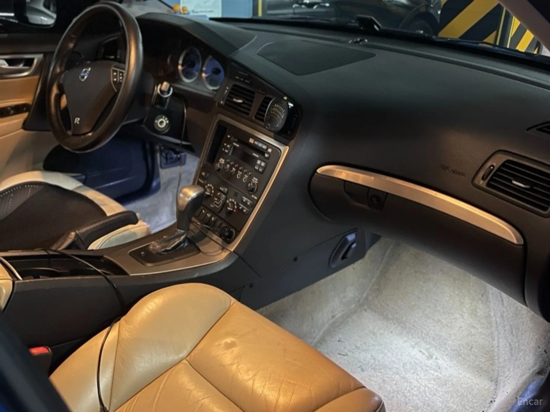 Volvo S60 превью 7