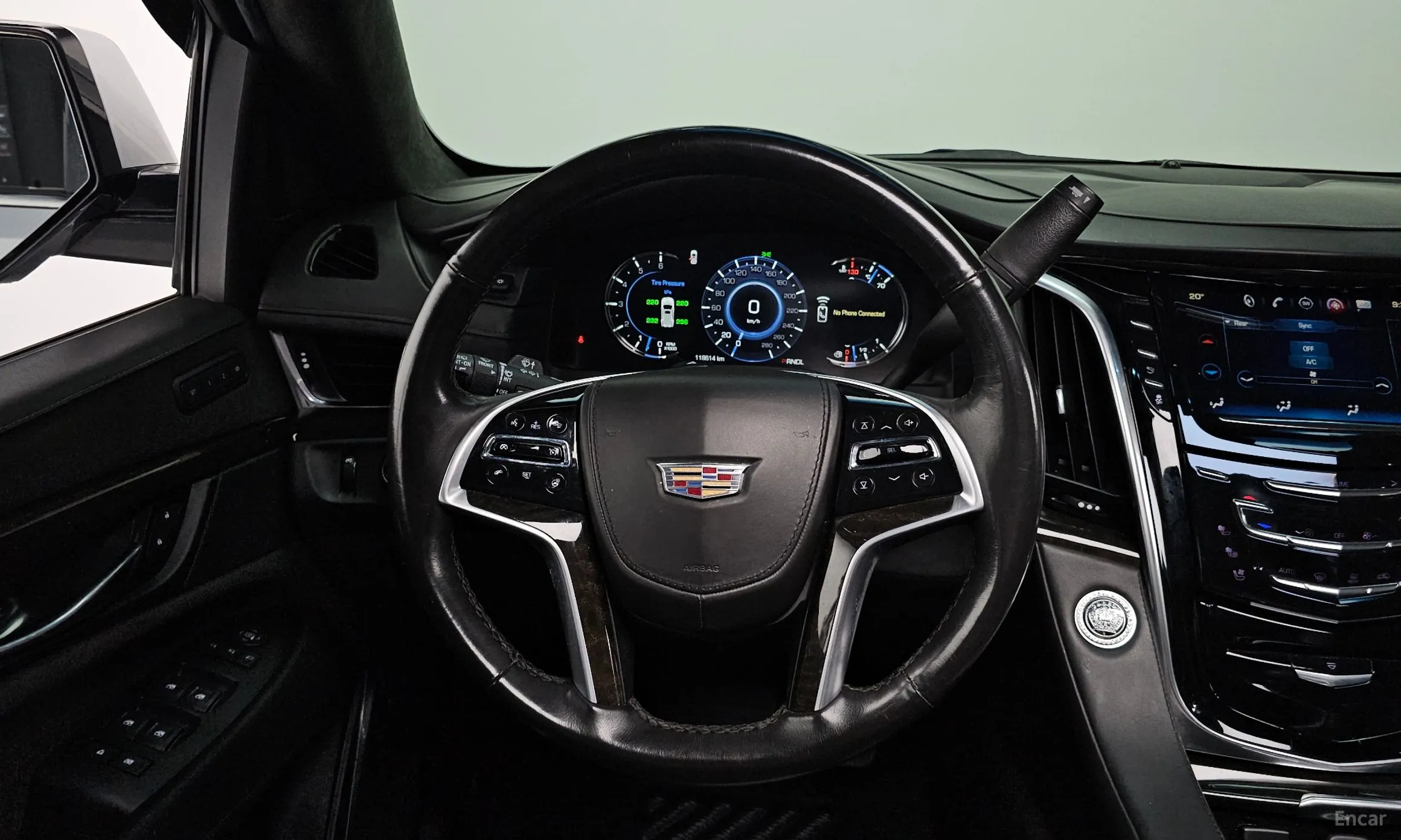 Cadillac Escalade превью 13