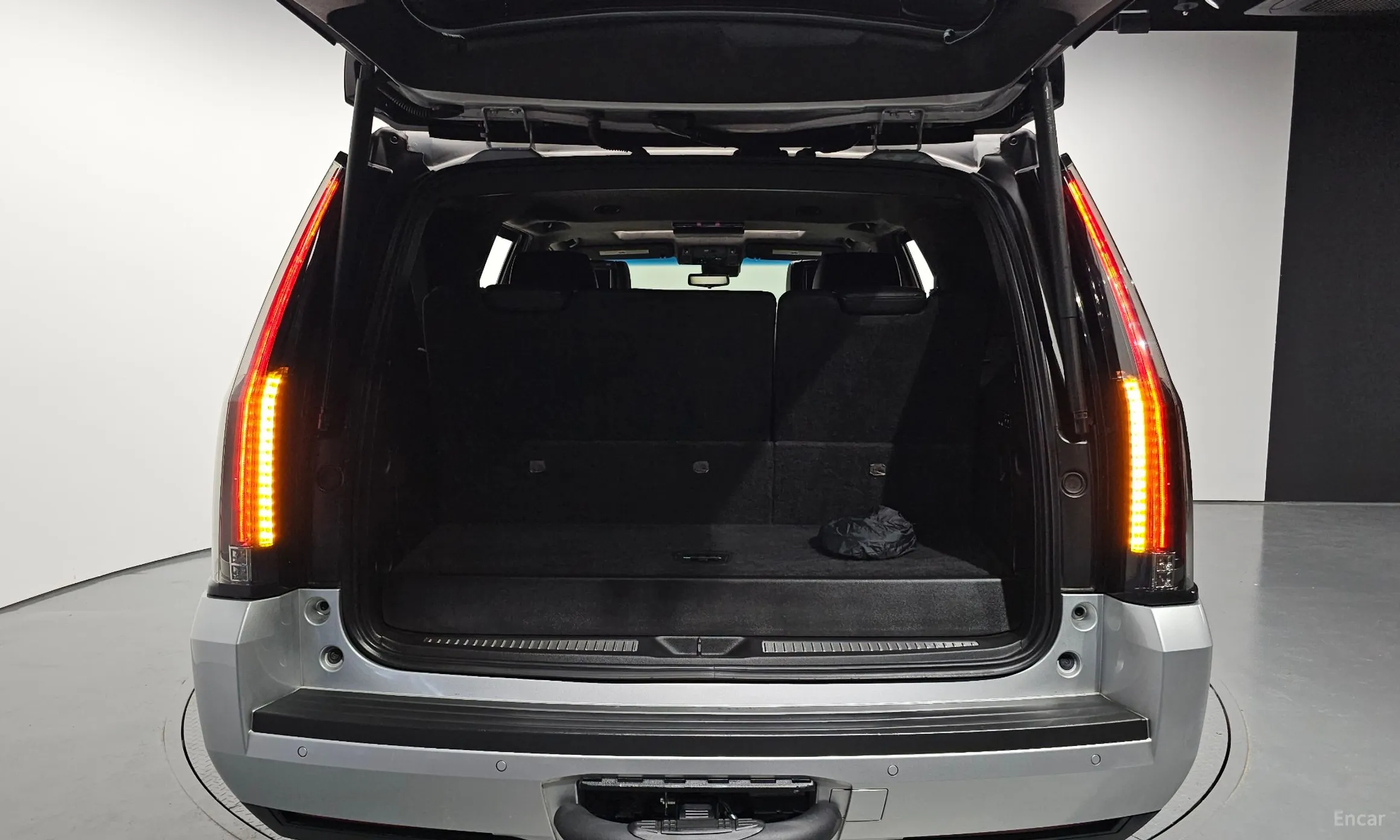 Cadillac Escalade превью 20